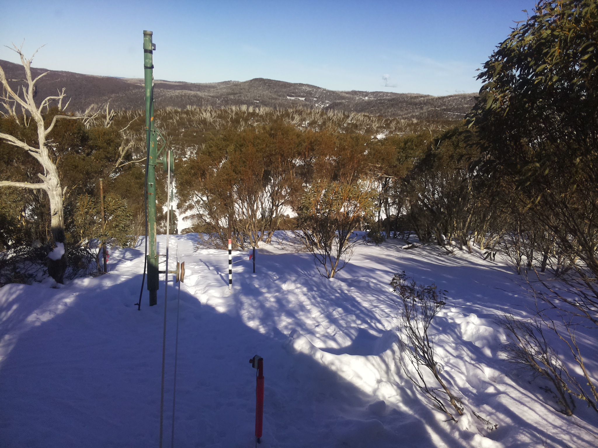 Bogong Web Cam 2:30pm Sunday 3rd of August 2025