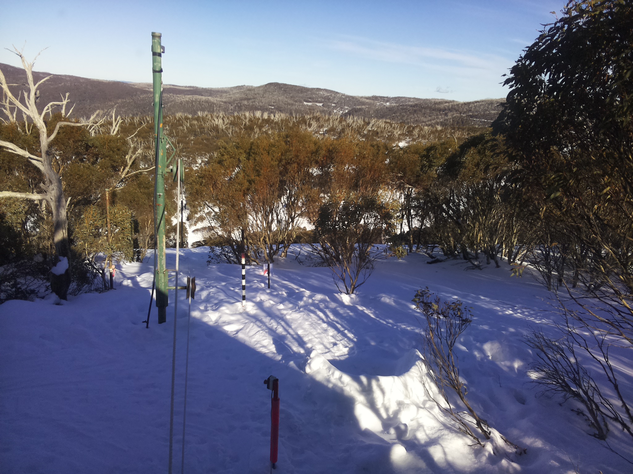 Bogong Web Cam 3:10pm Sunday 3rd of August 2025