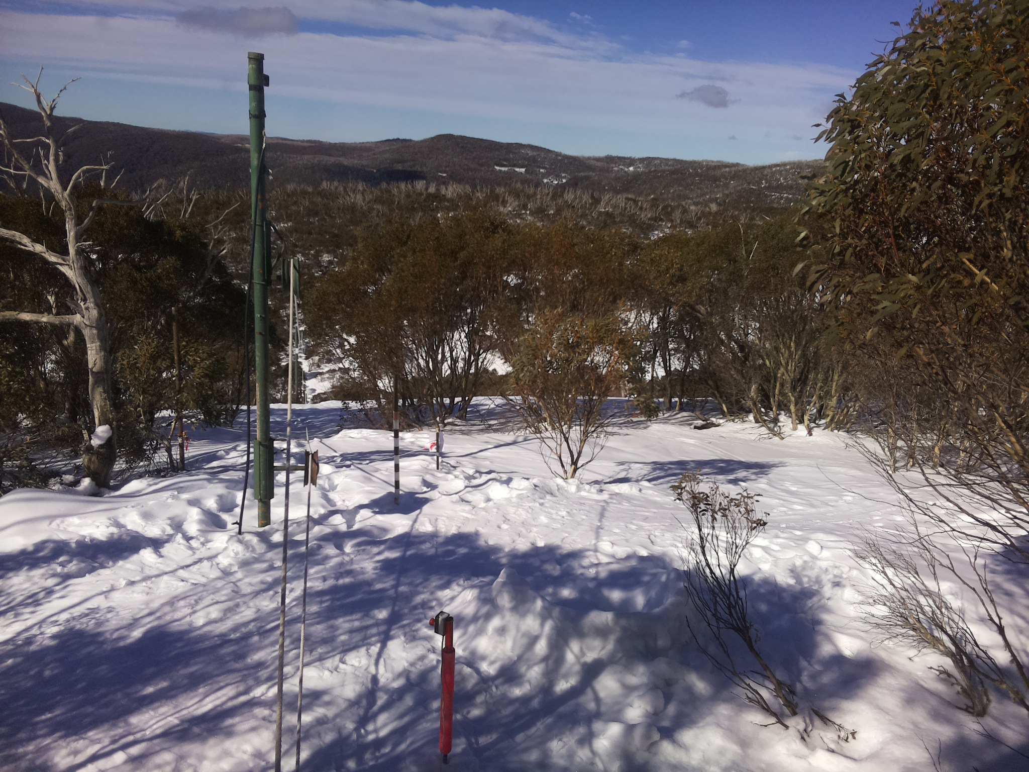 Bogong Web Cam 10:50am Monday 4th of August 2025