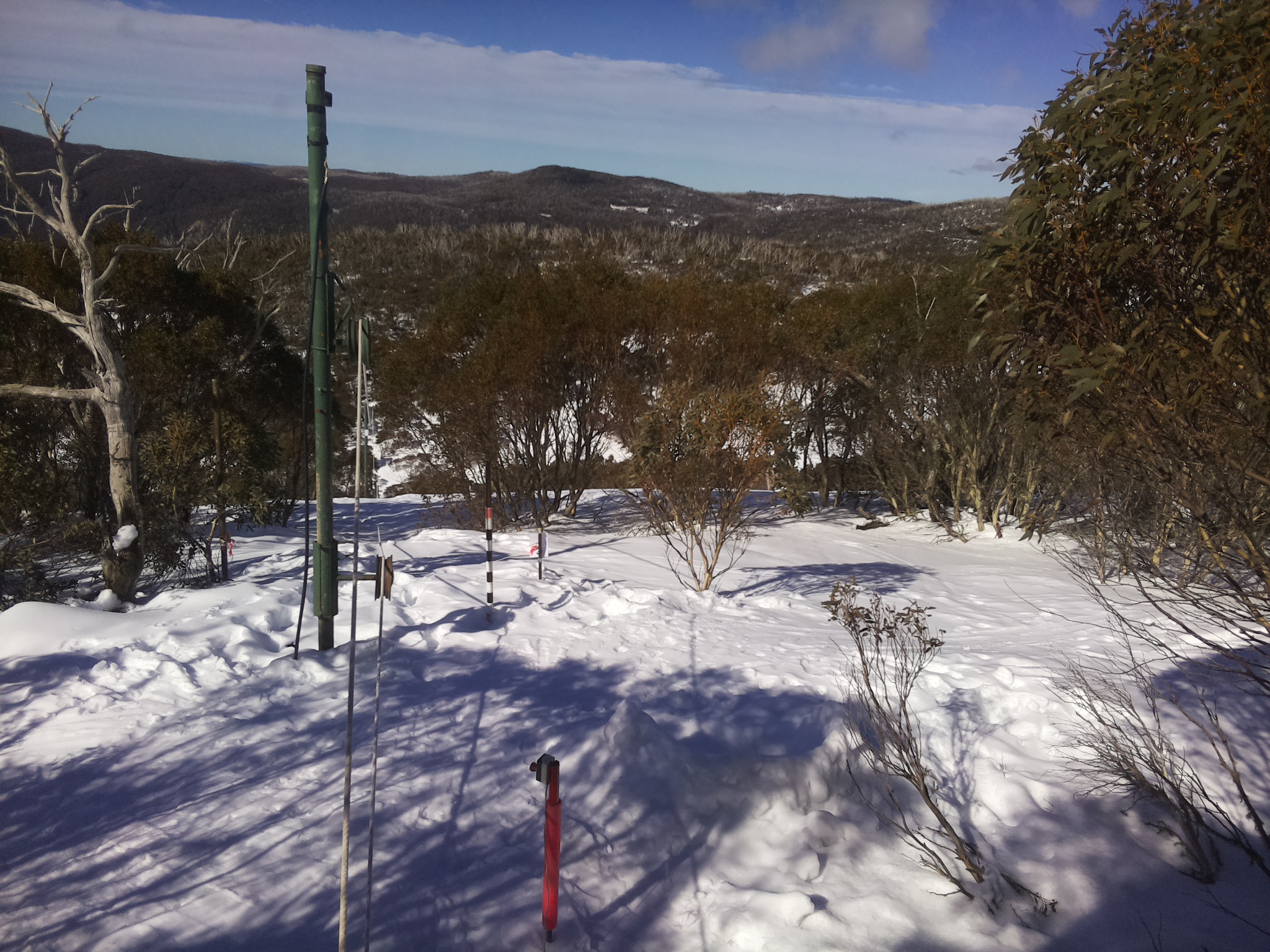 Bogong Web Cam 11:10am Monday 4th of August 2025