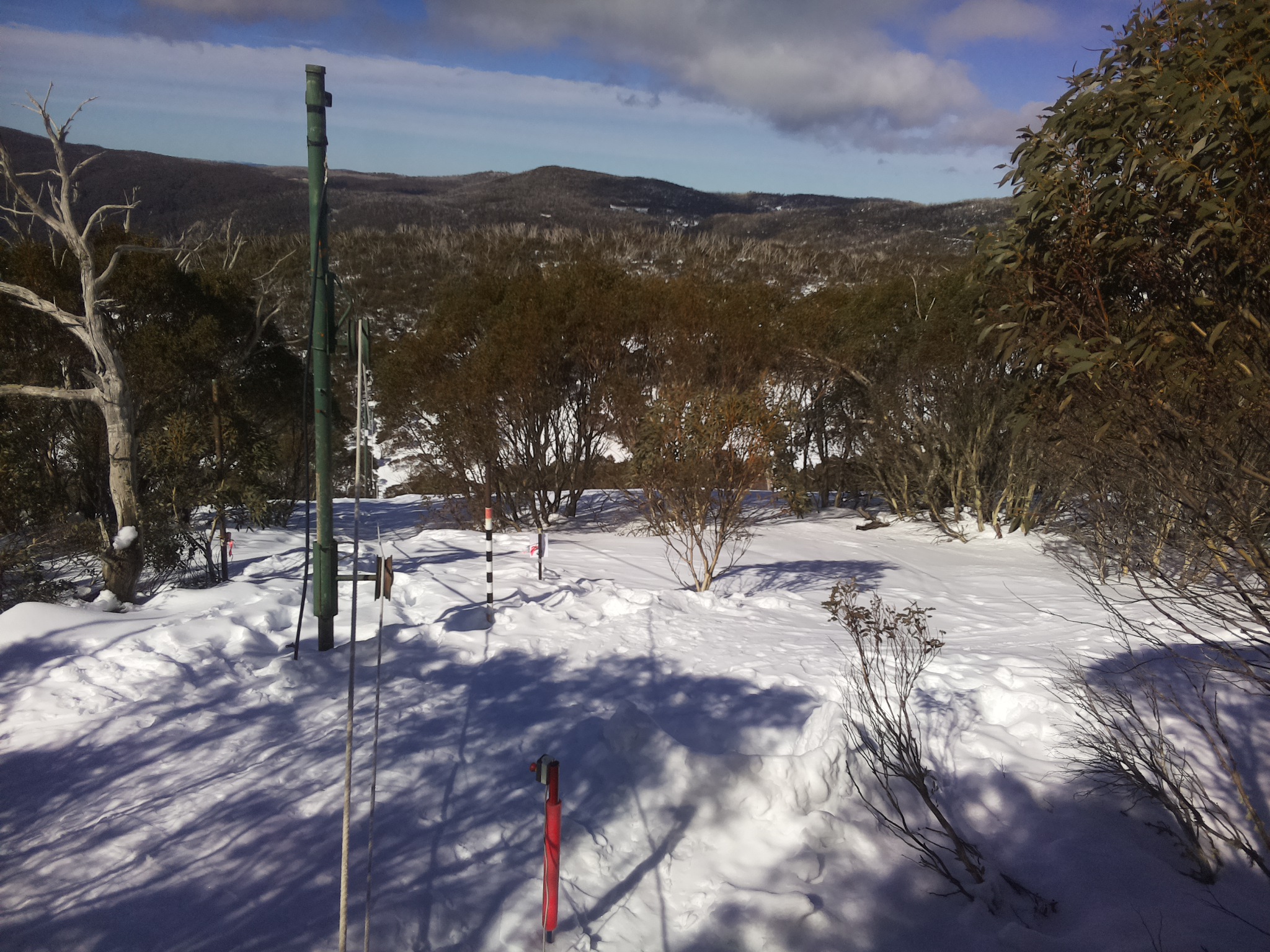 Bogong Web Cam 11:30am Monday 4th of August 2025