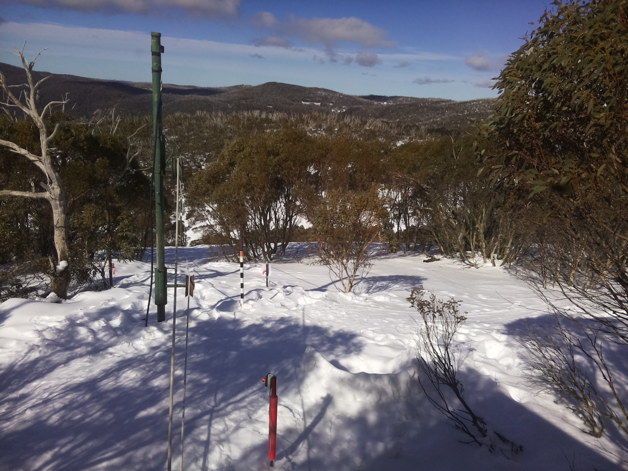 Bogong Web Cam 11:50am Monday 4th of August 2025