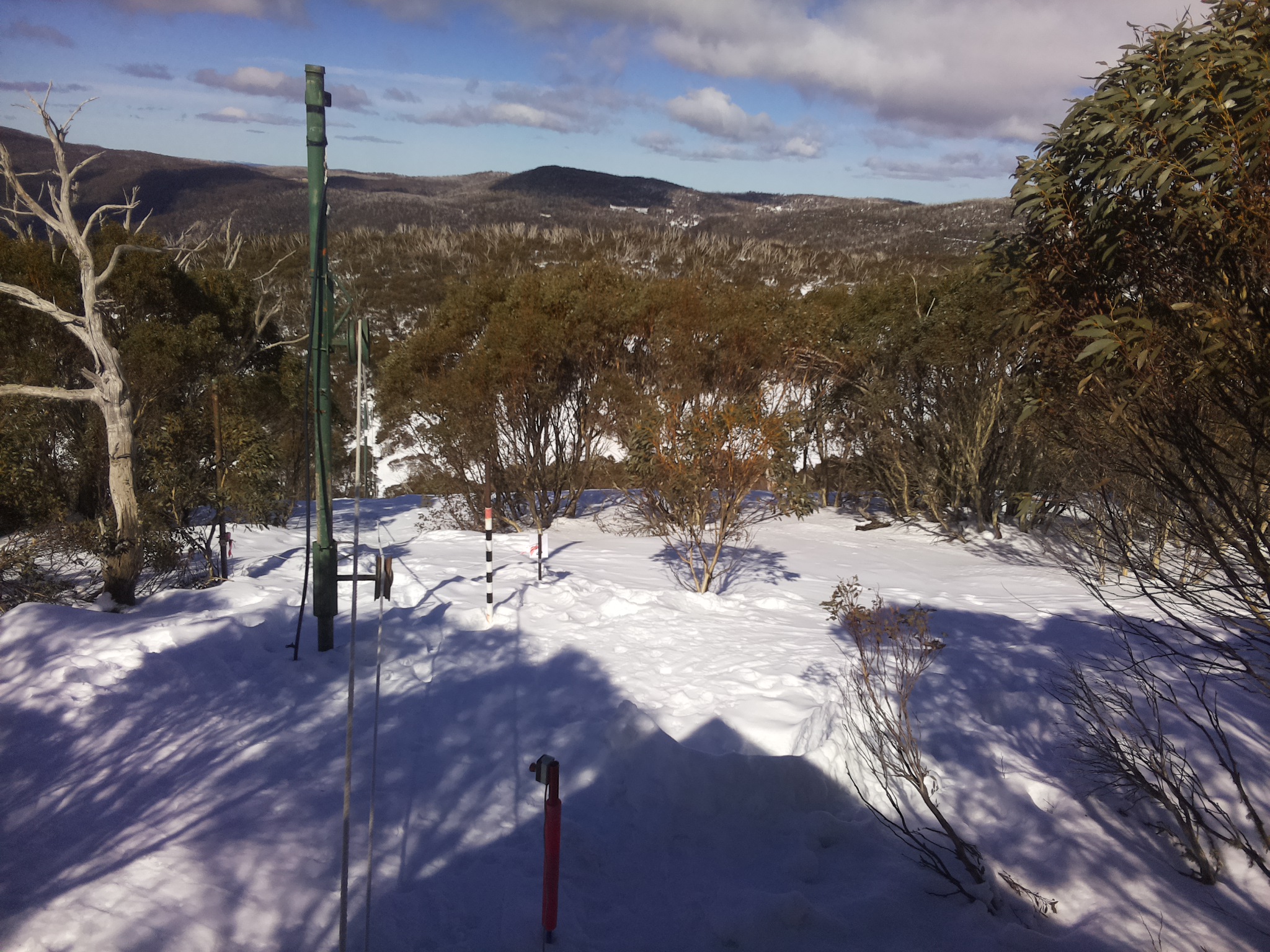 Bogong Web Cam 12:50pm Monday 4th of August 2025