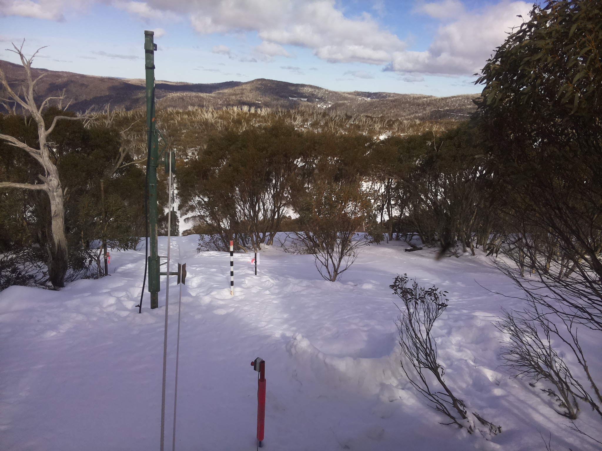 Bogong Web Cam 2:10pm Monday 4th of August 2025