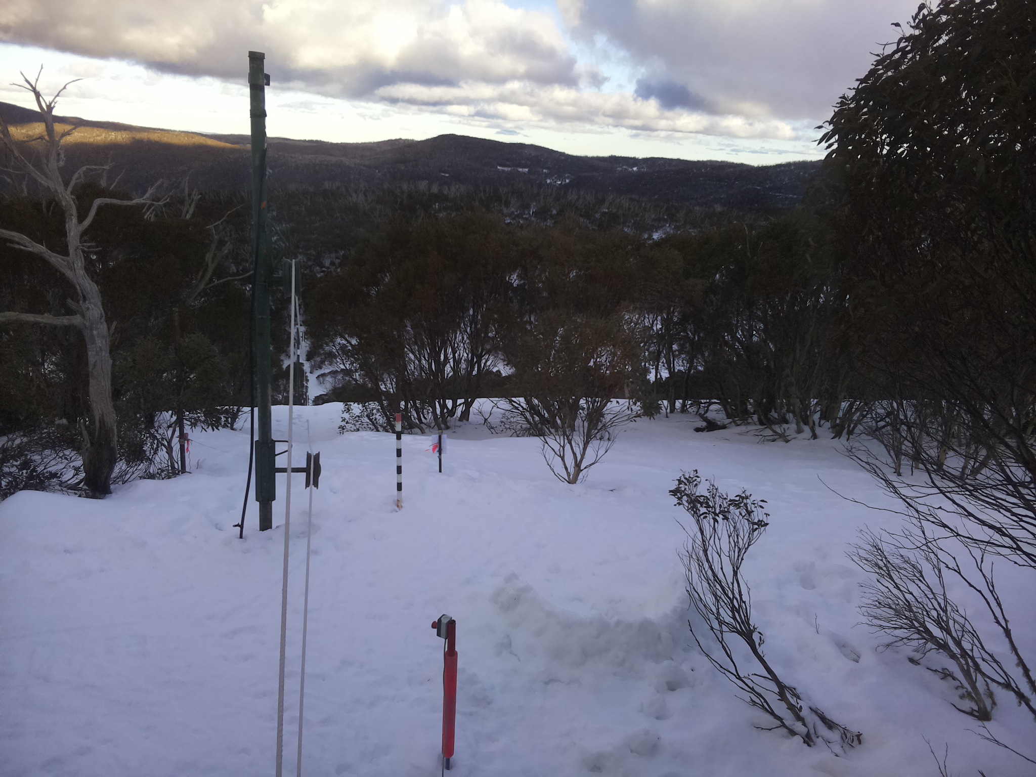 Bogong Web Cam 4:30pm Monday 4th of August 2025