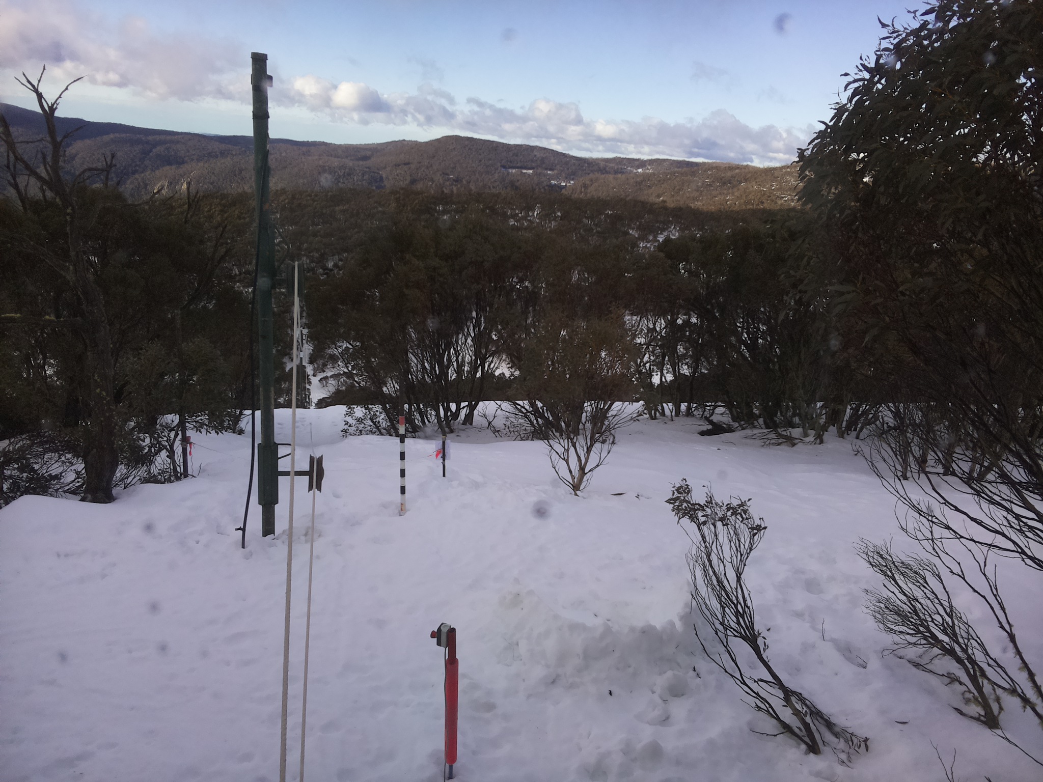 Bogong Web Cam 8:30am Tuesday 5th of August 2025