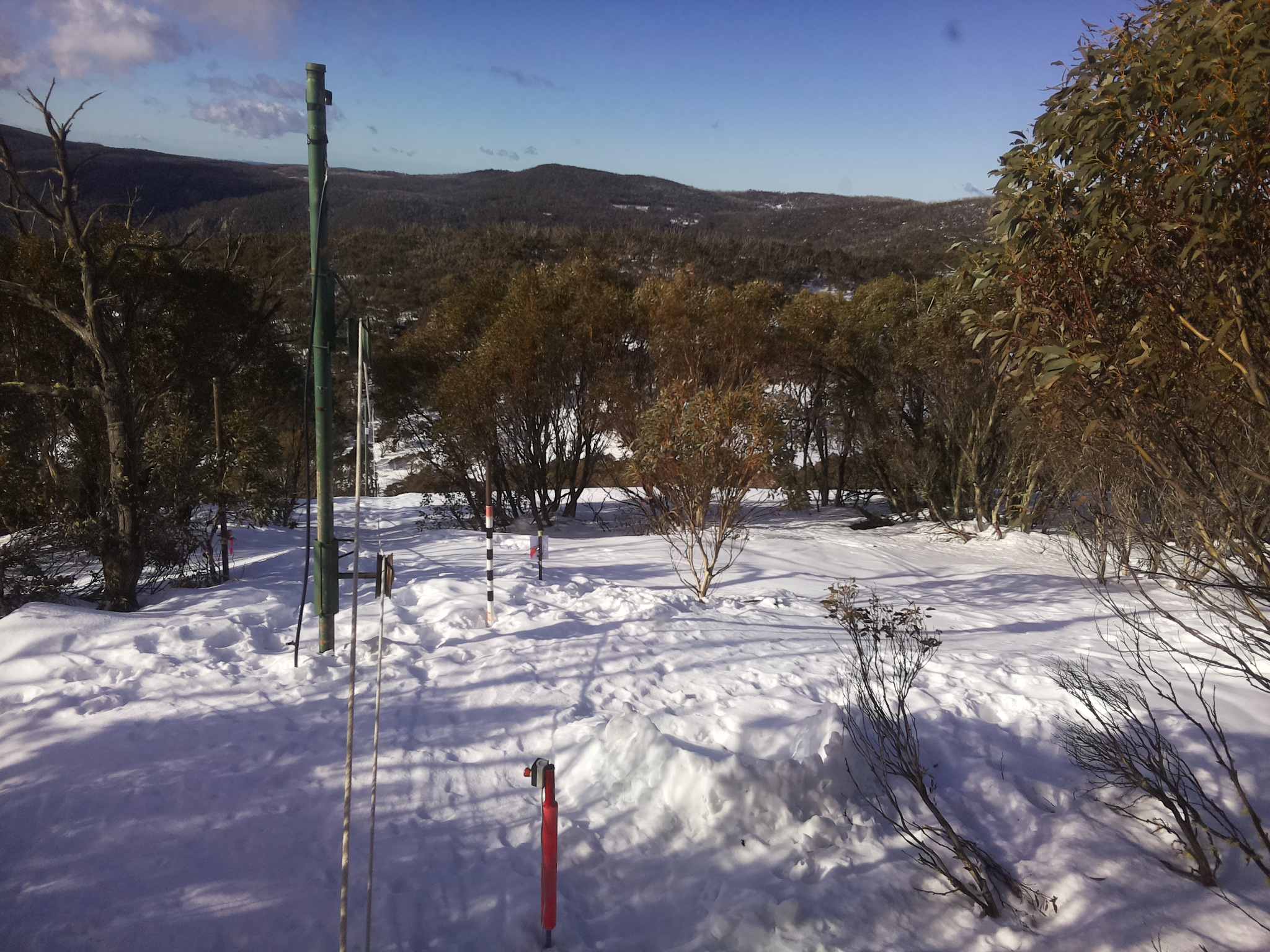 Bogong Web Cam 9:30am Tuesday 5th of August 2025