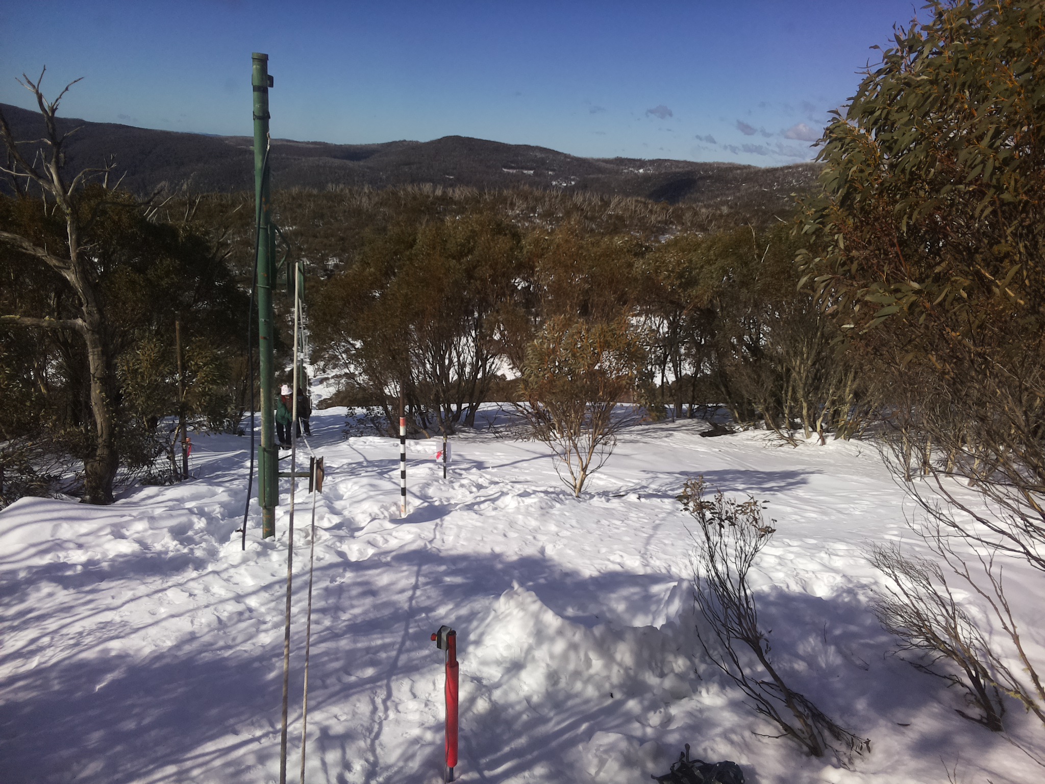 Bogong Web Cam 10:30am Tuesday 5th of August 2025