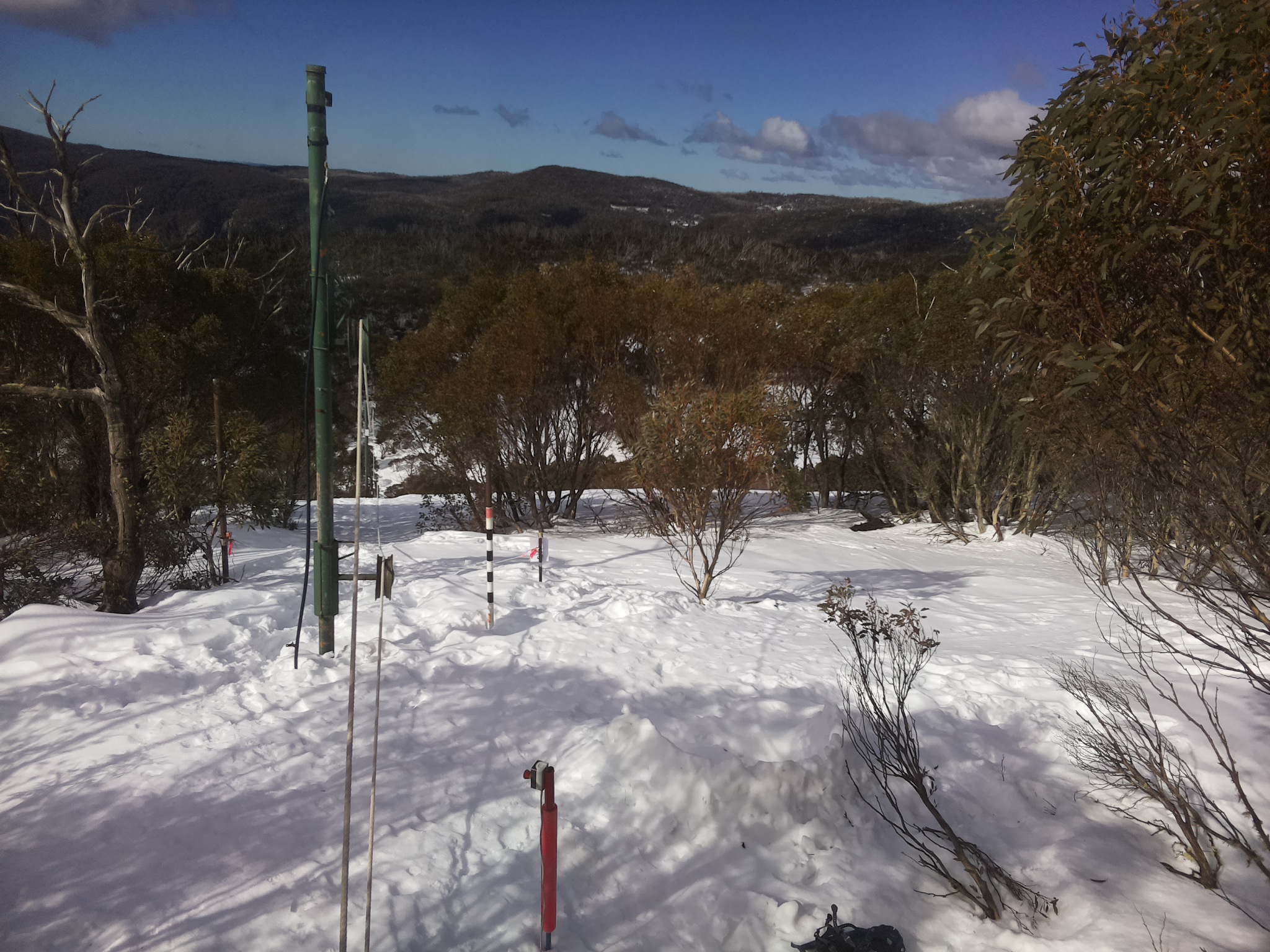 Bogong Web Cam 10:40am Tuesday 5th of August 2025