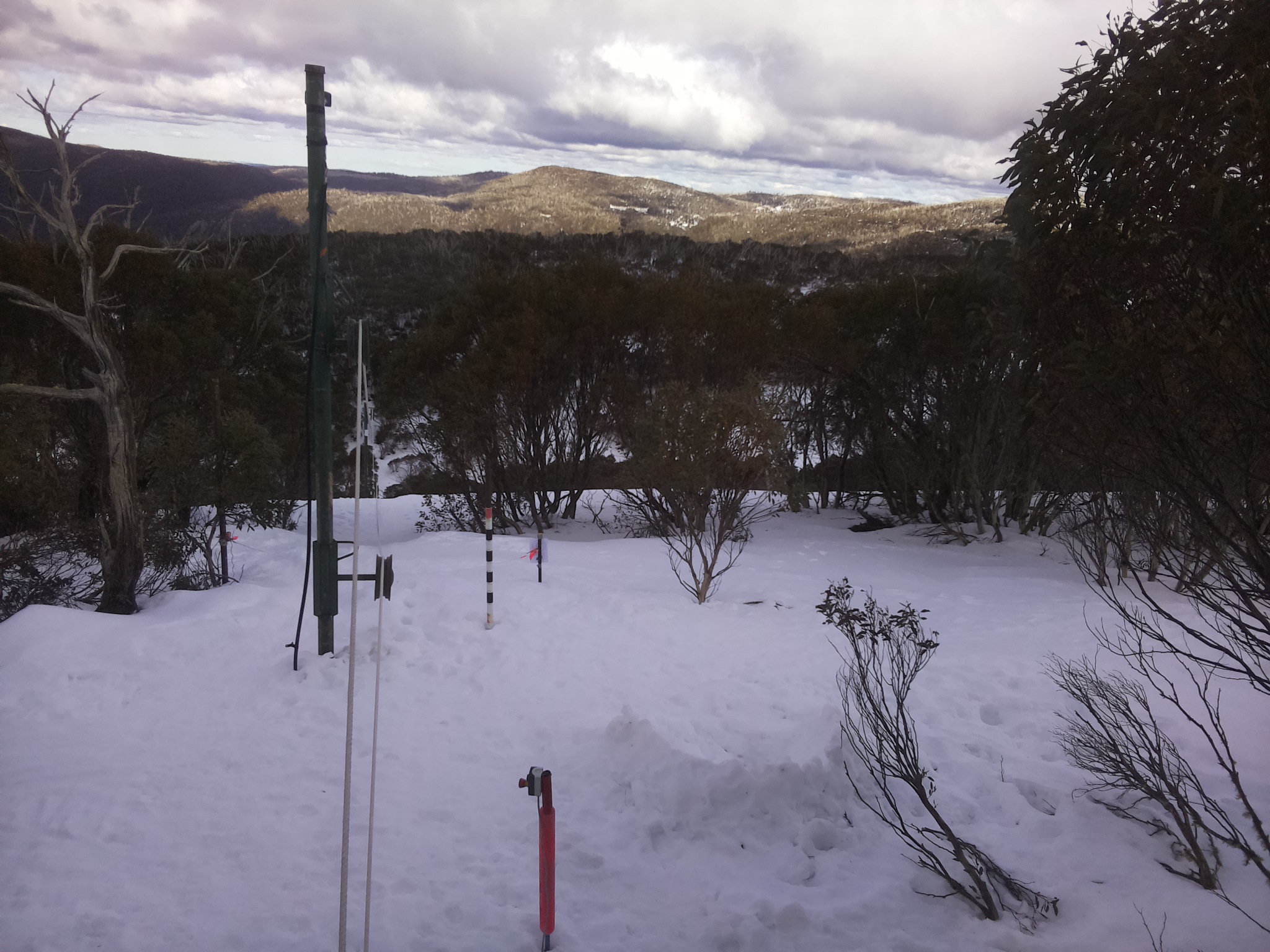 Bogong Web Cam 1:50pm Tuesday 5th of August 2025