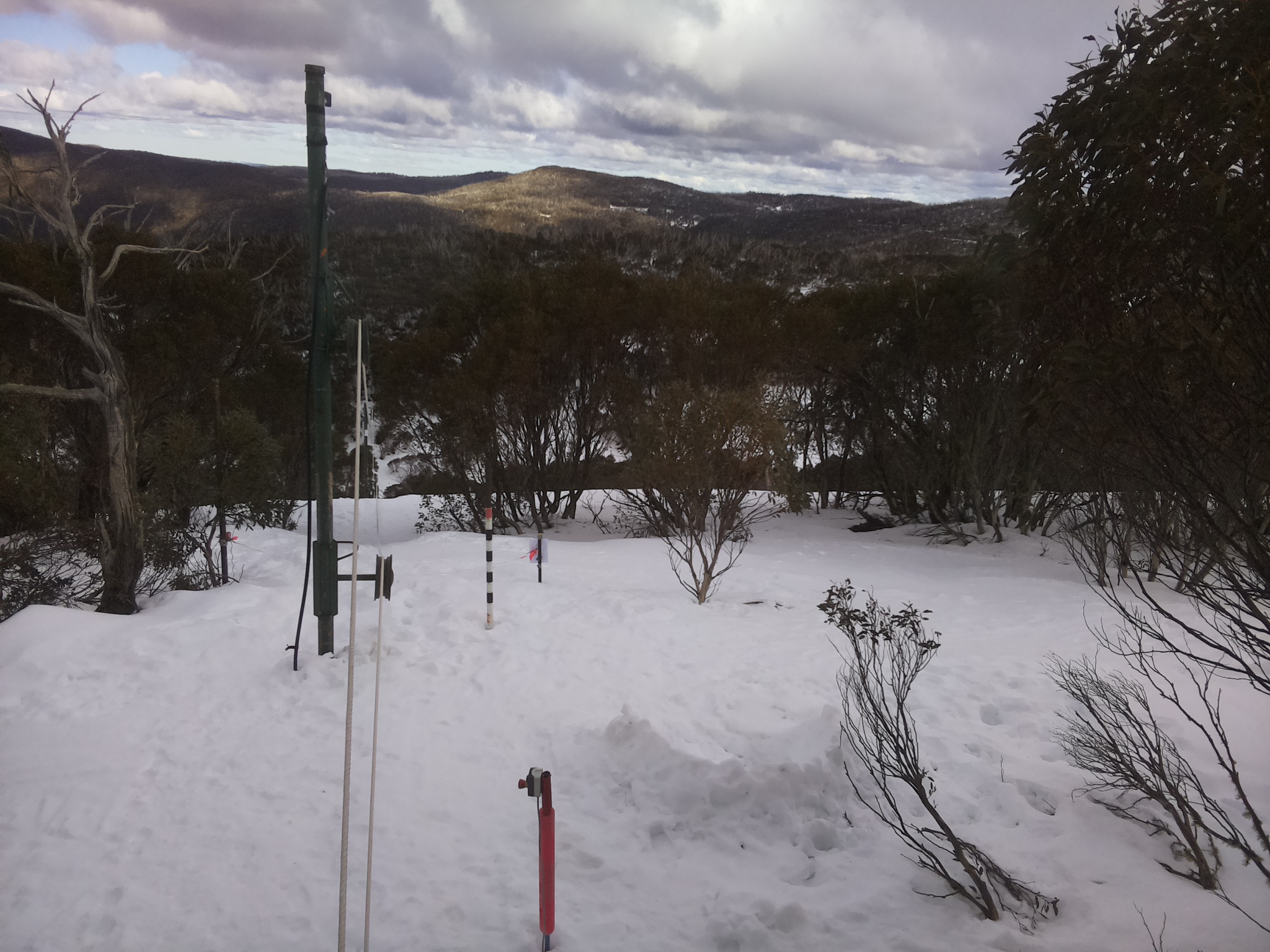 Bogong Web Cam 2:20pm Tuesday 5th of August 2025