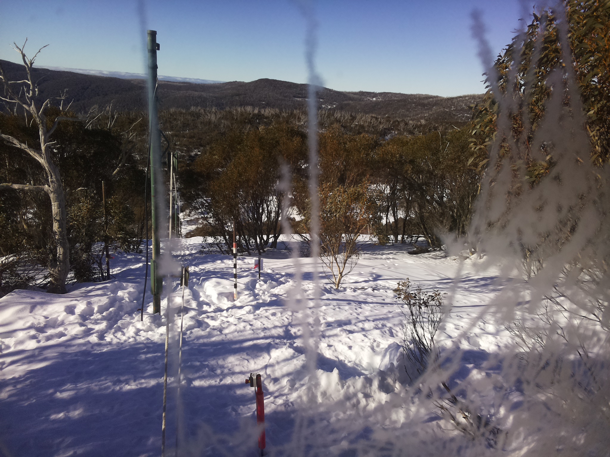Bogong Web Cam 9:20am Thursday 7th of August 2025