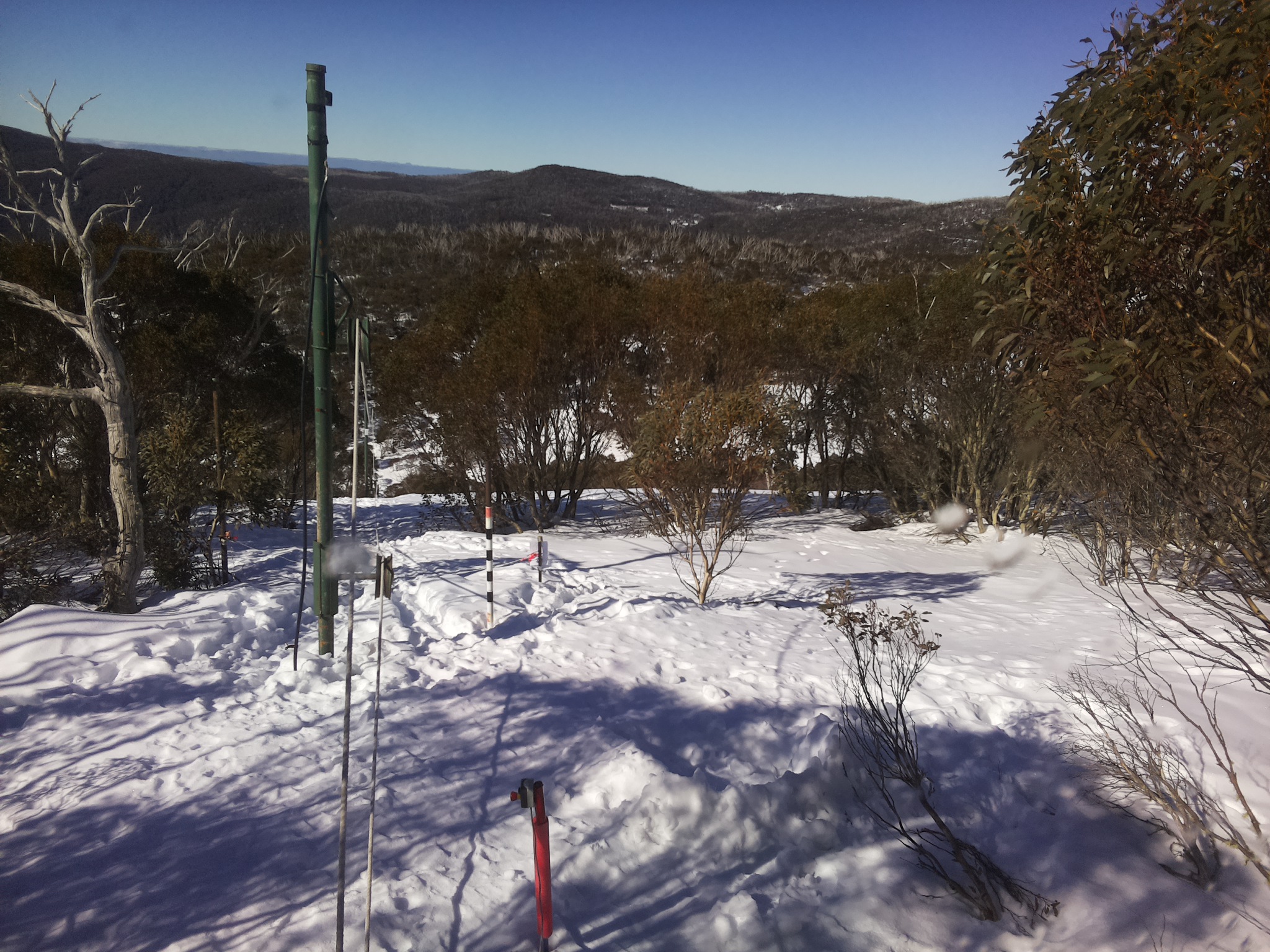 Bogong Web Cam 10:30am Thursday 7th of August 2025