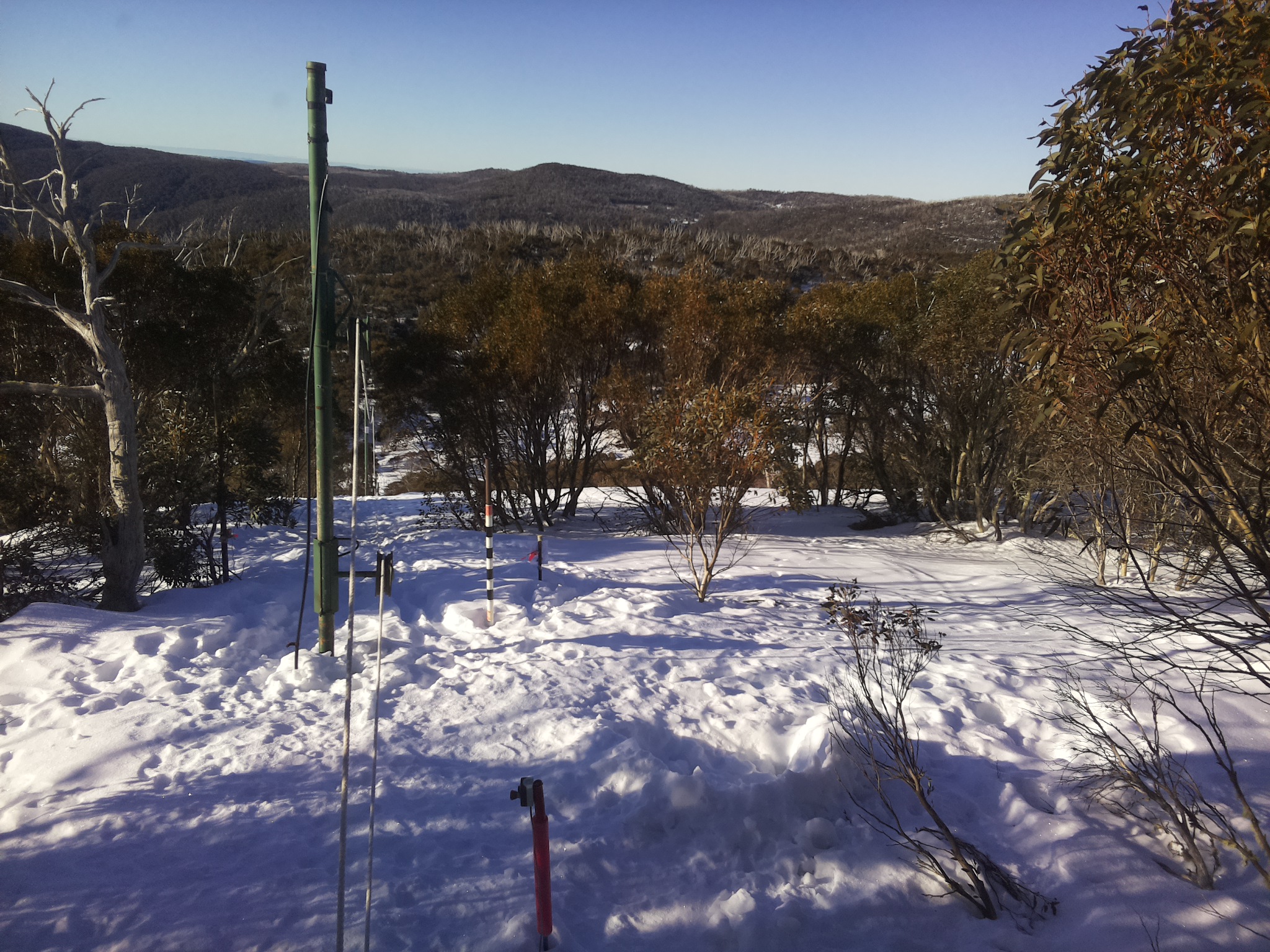 Bogong Web Cam 8:40am Saturday 9th of August 2025