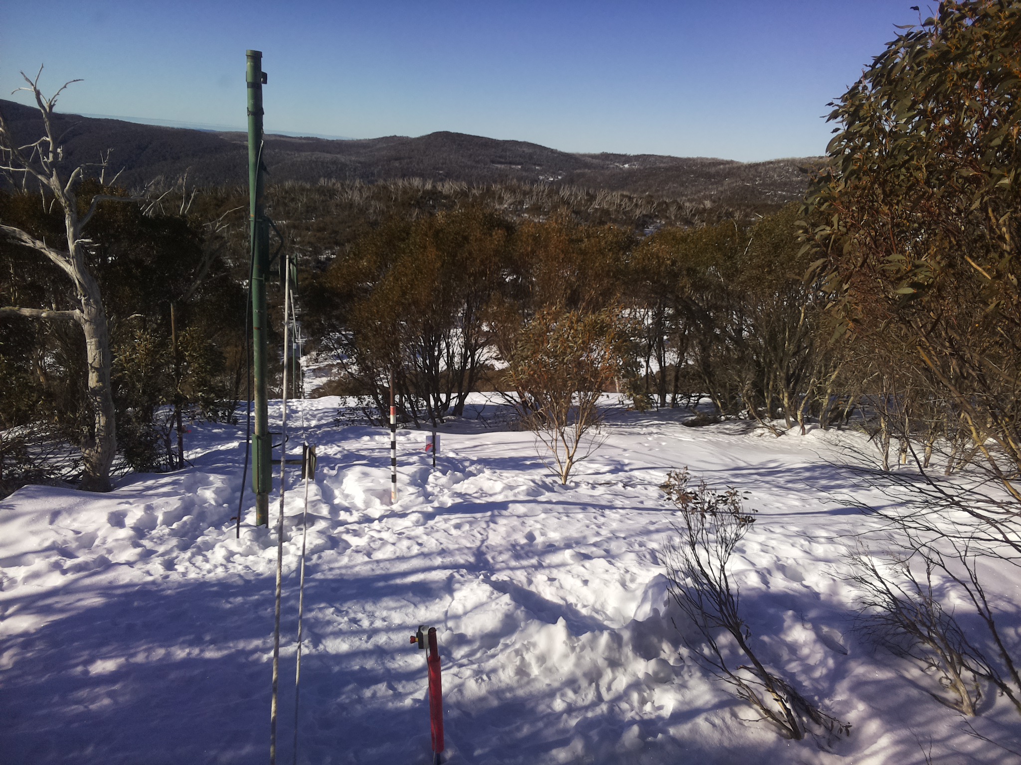 Bogong Web Cam 9:20am Saturday 9th of August 2025