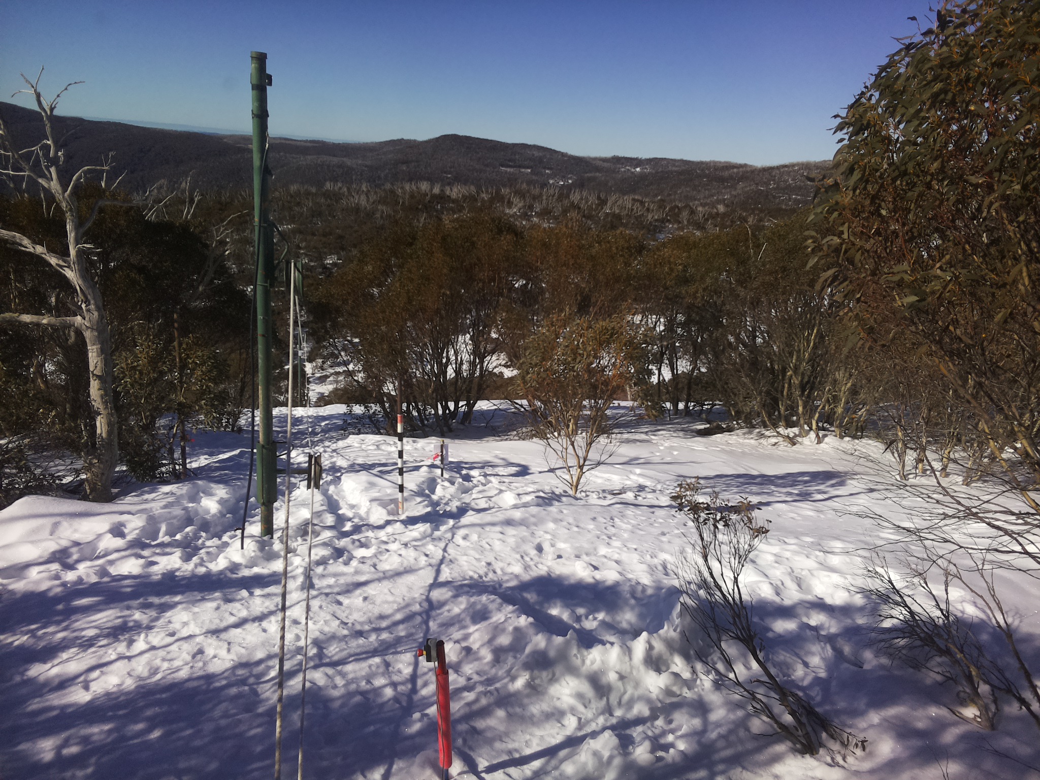 Bogong Web Cam 10:00am Saturday 9th of August 2025