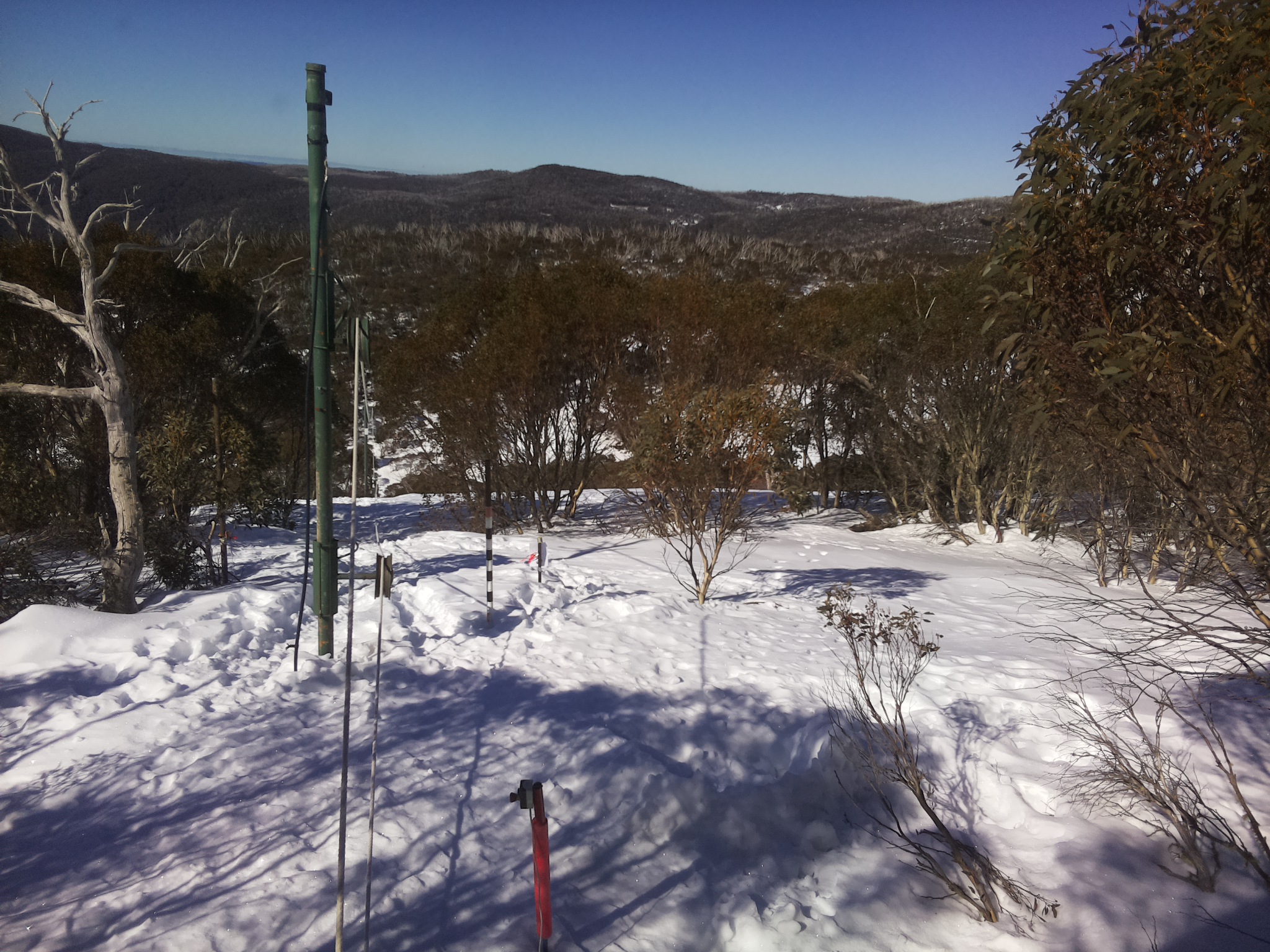 Bogong Web Cam 11:00am Saturday 9th of August 2025