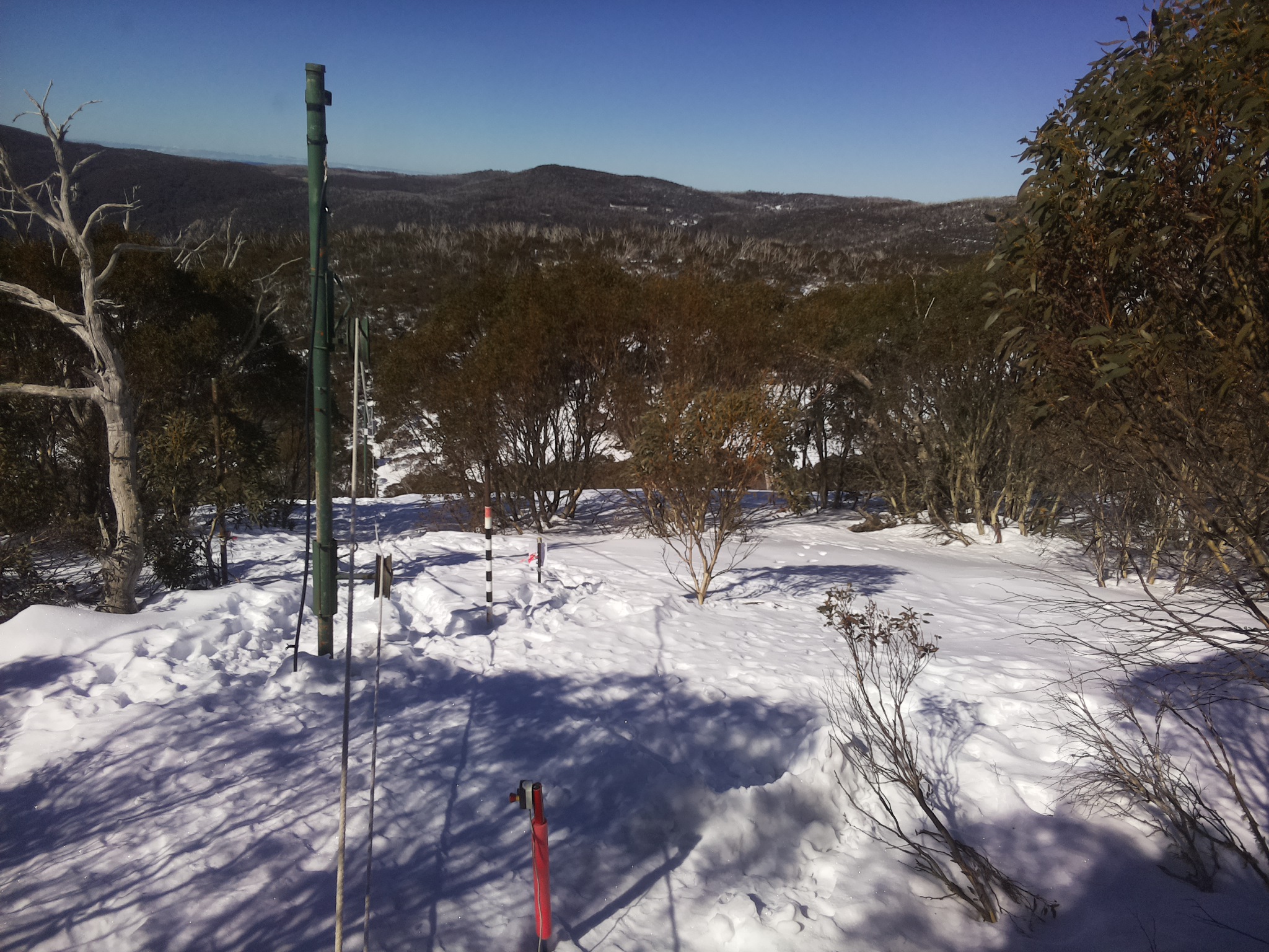 Bogong Web Cam 11:20am Saturday 9th of August 2025
