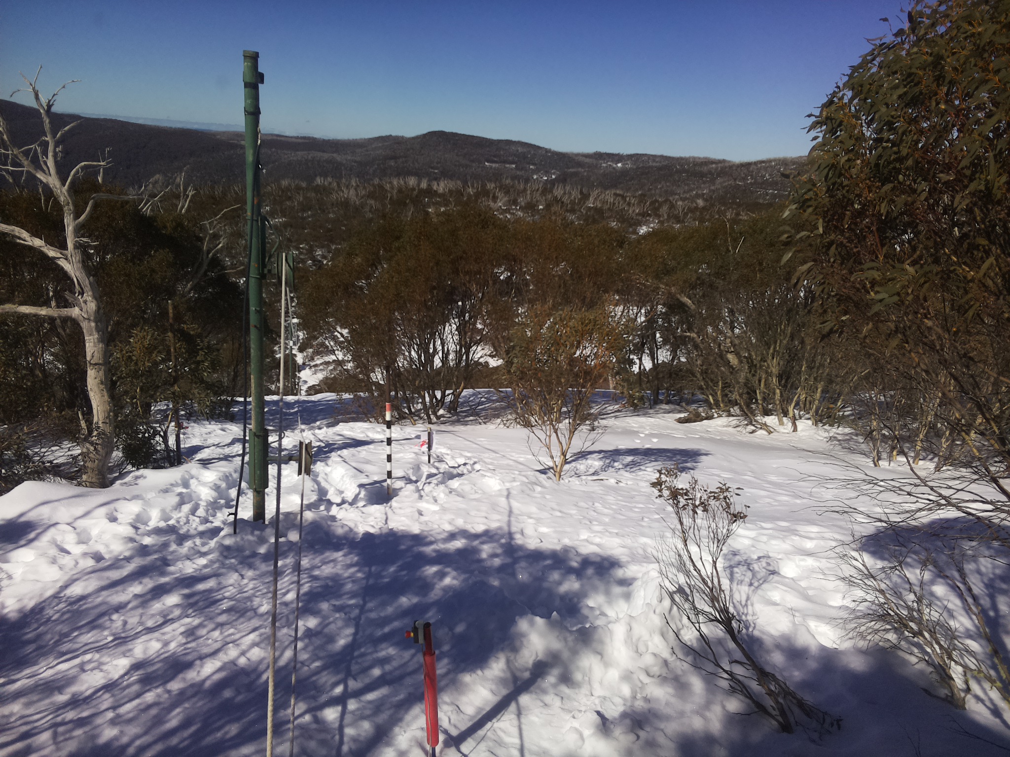 Bogong Web Cam 11:30am Saturday 9th of August 2025