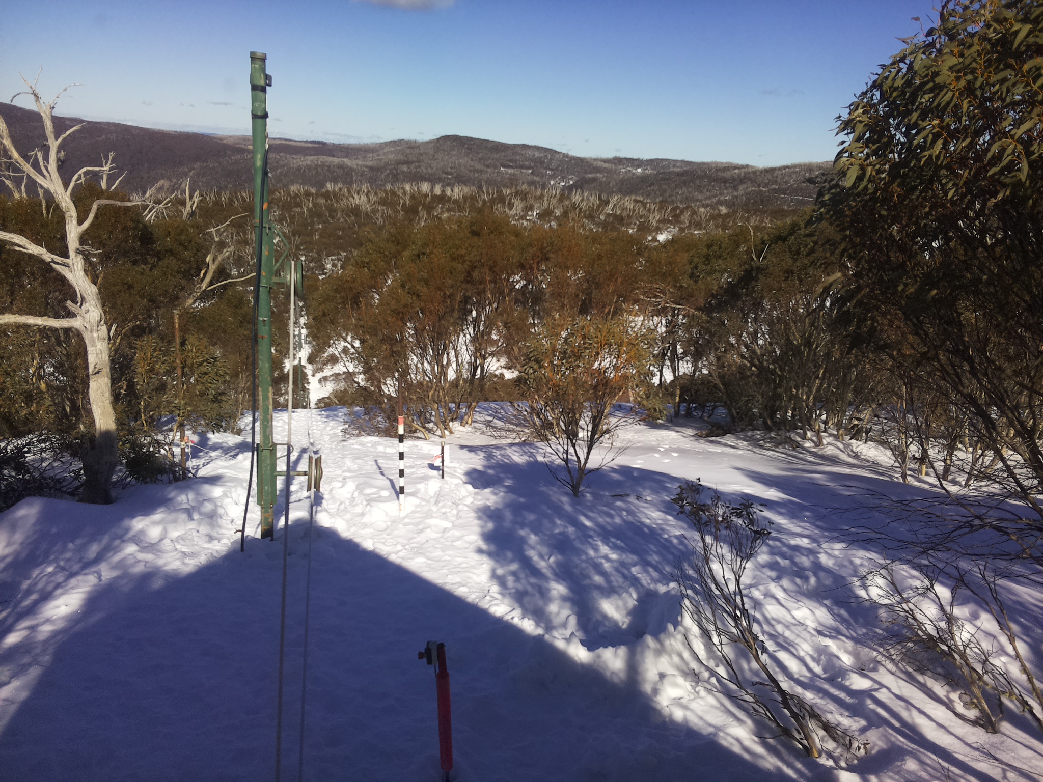 Bogong Web Cam 2:10pm Saturday 9th of August 2025