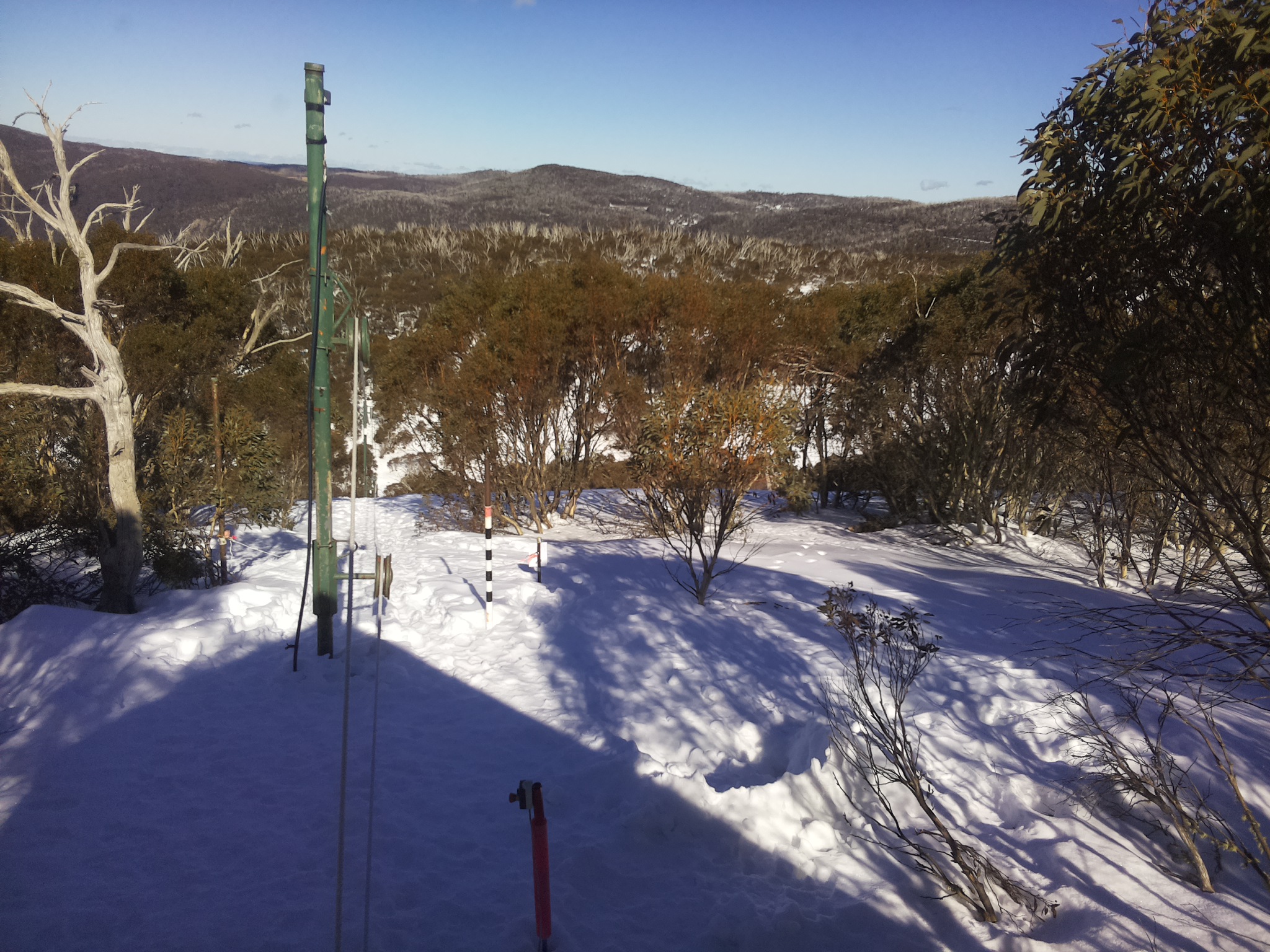 Bogong Web Cam 2:20pm Saturday 9th of August 2025