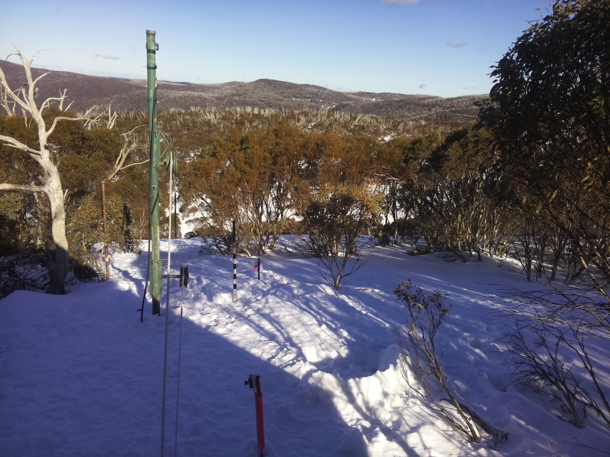 Bogong Web Cam 3:10pm Saturday 9th of August 2025