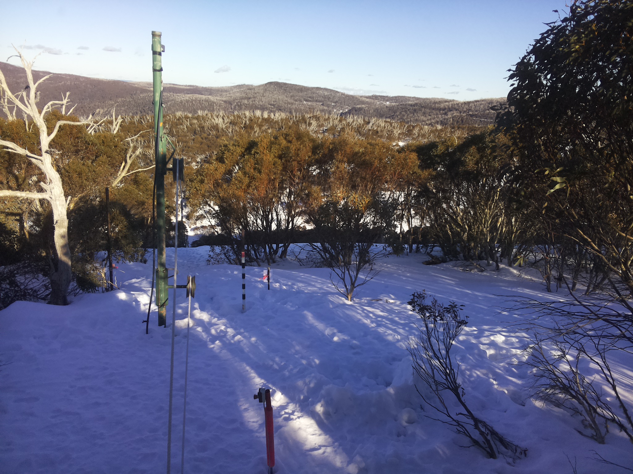 Bogong Web Cam 3:50pm Saturday 9th of August 2025