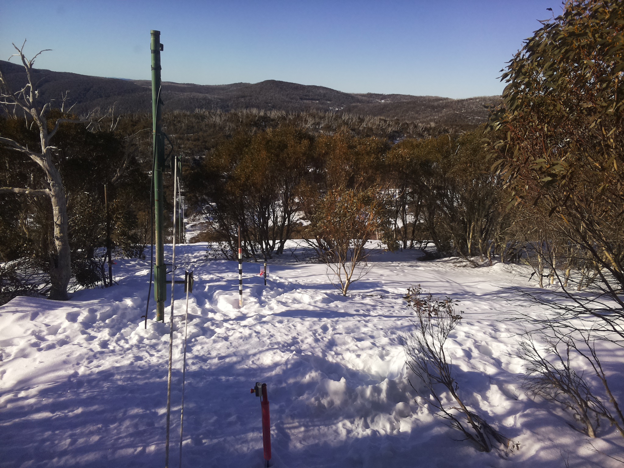 Bogong Web Cam 8:50am Sunday 10th of August 2025