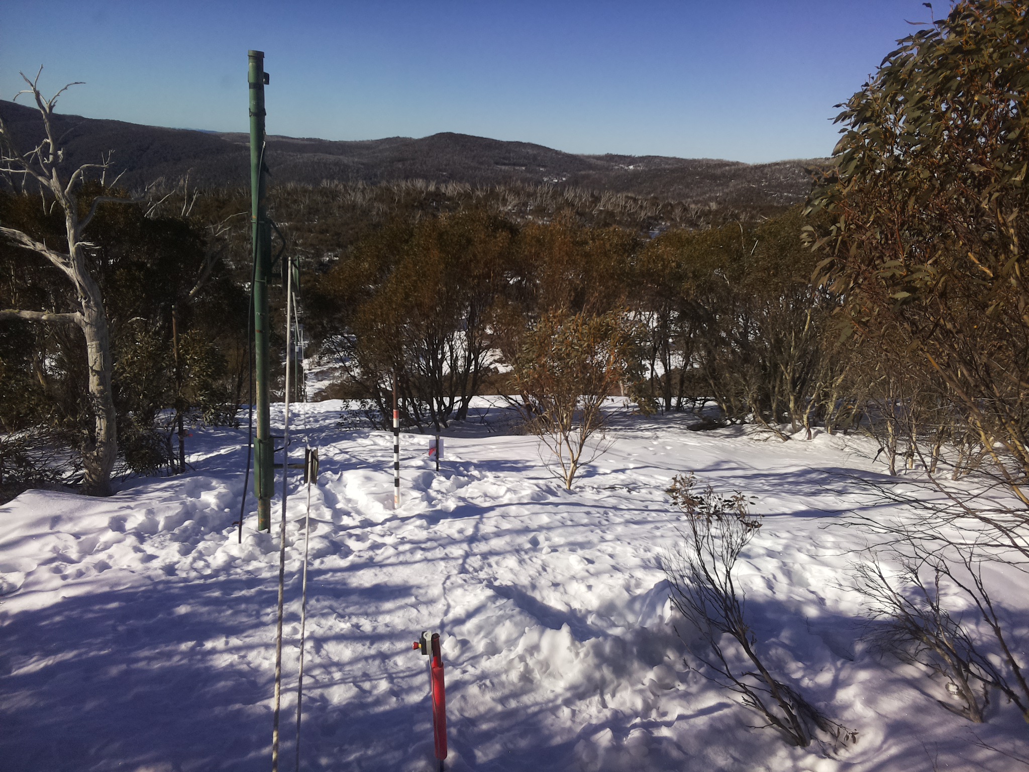Bogong Web Cam 9:30am Sunday 10th of August 2025