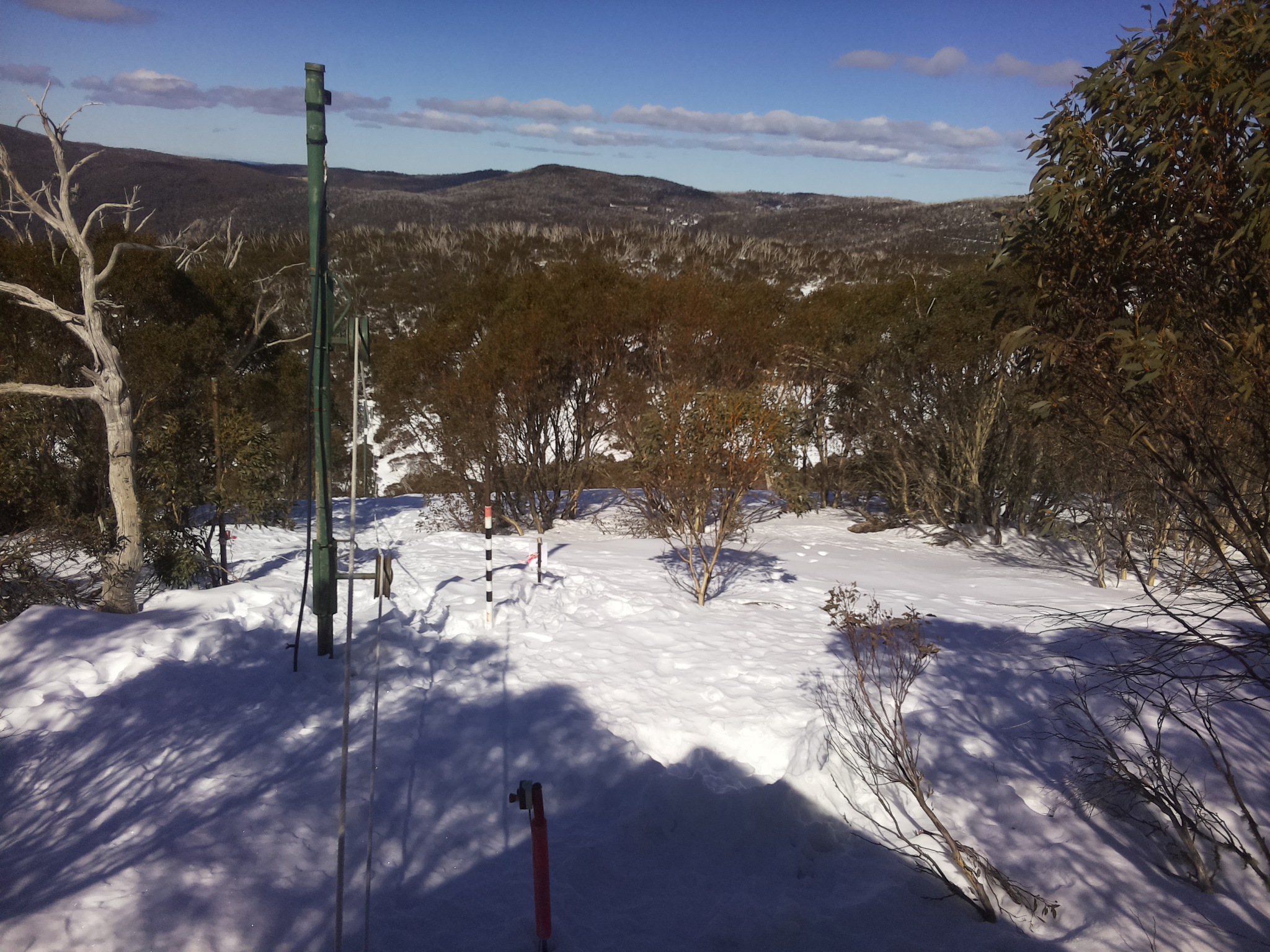Bogong Web Cam 12:50pm Sunday 10th of August 2025