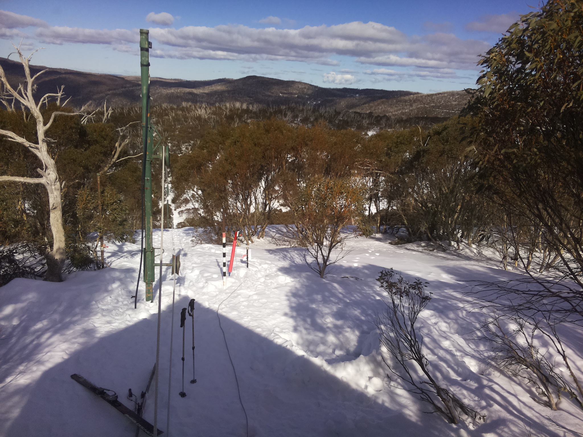 Bogong Web Cam 2:00pm Sunday 10th of August 2025