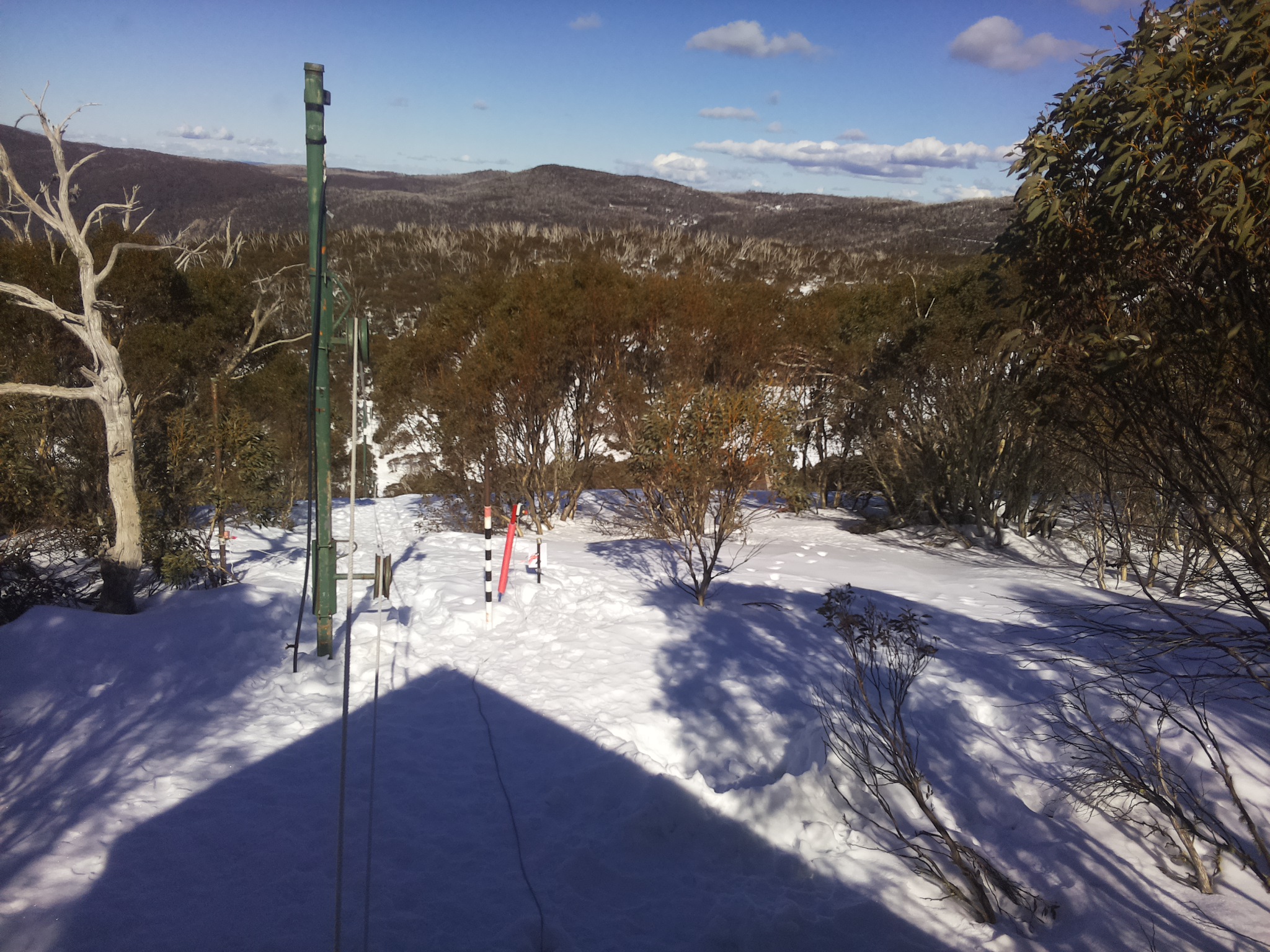Bogong Web Cam 1:50pm Monday 11th of August 2025