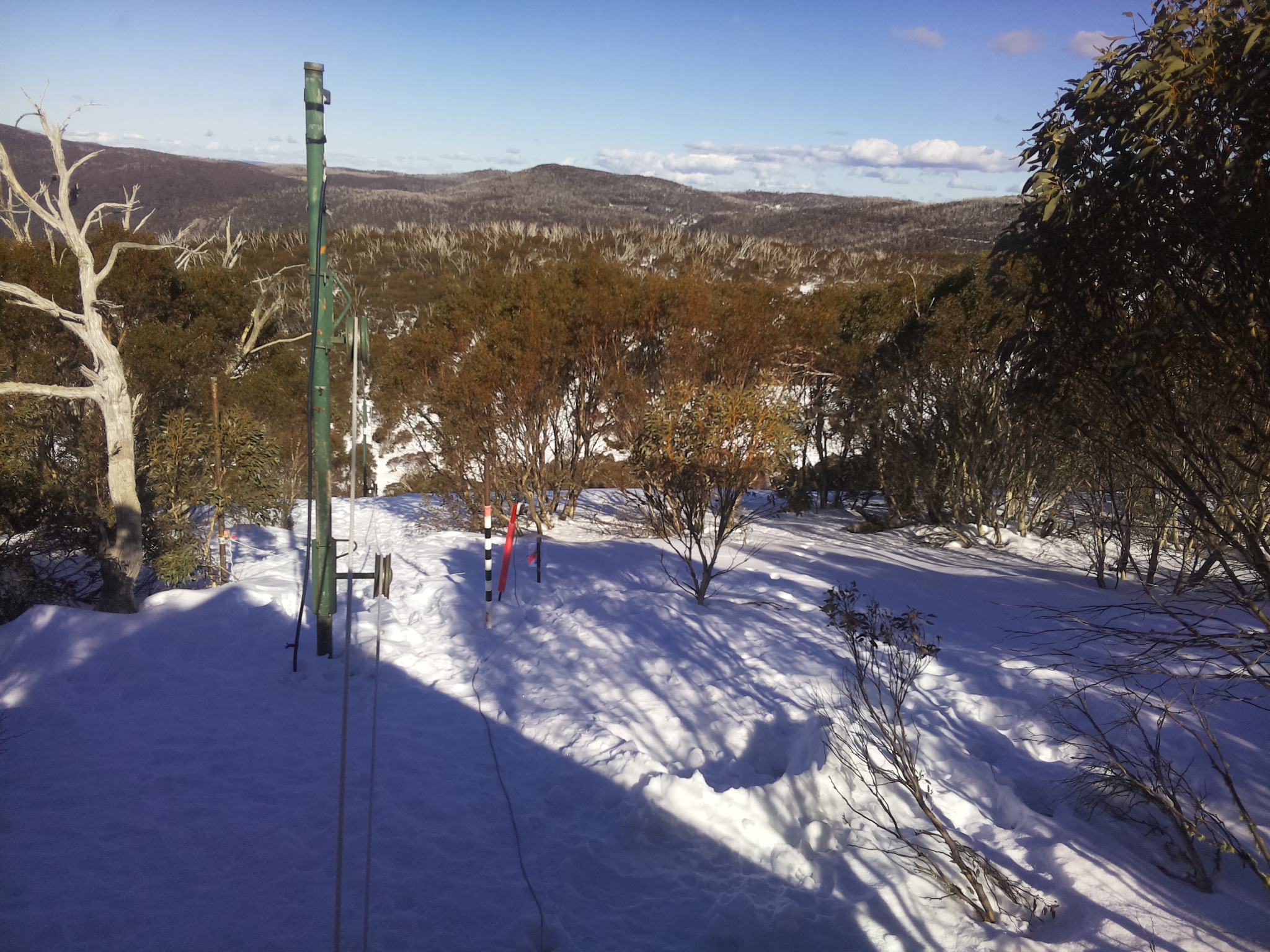 Bogong Web Cam 2:40pm Monday 11th of August 2025