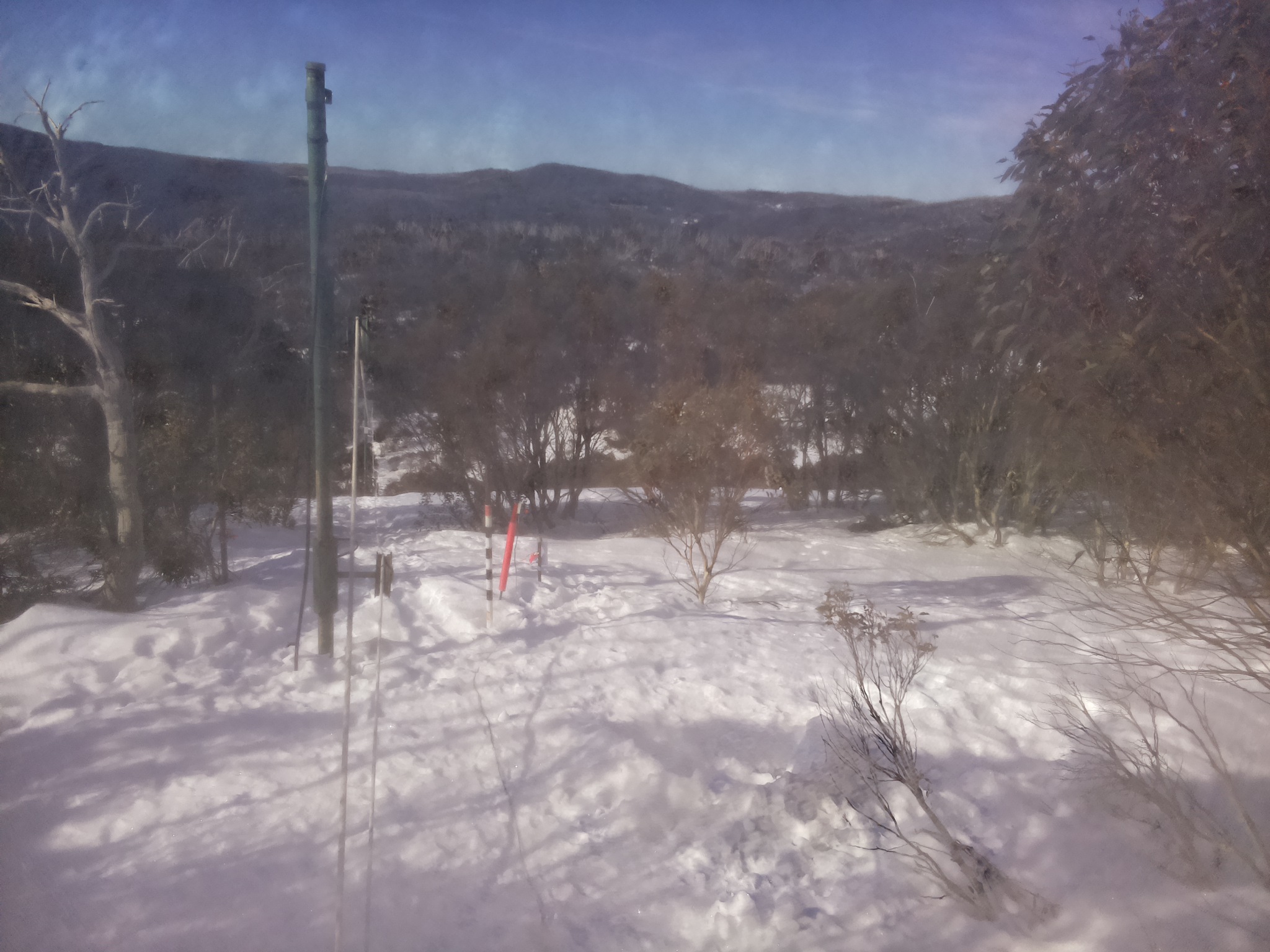 Bogong Web Cam 9:50am Tuesday 12th of August 2025