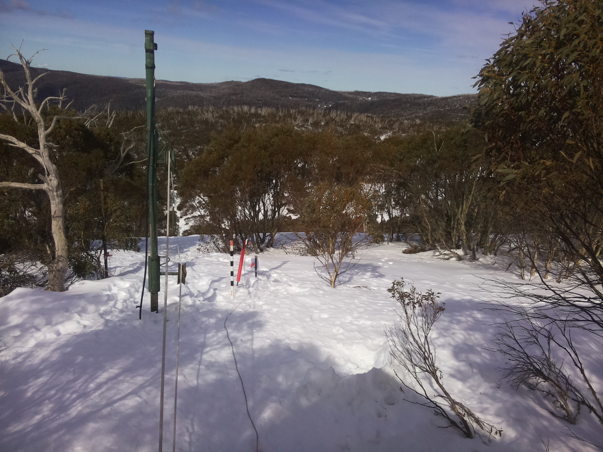 Bogong Web Cam 12:30pm Tuesday 12th of August 2025