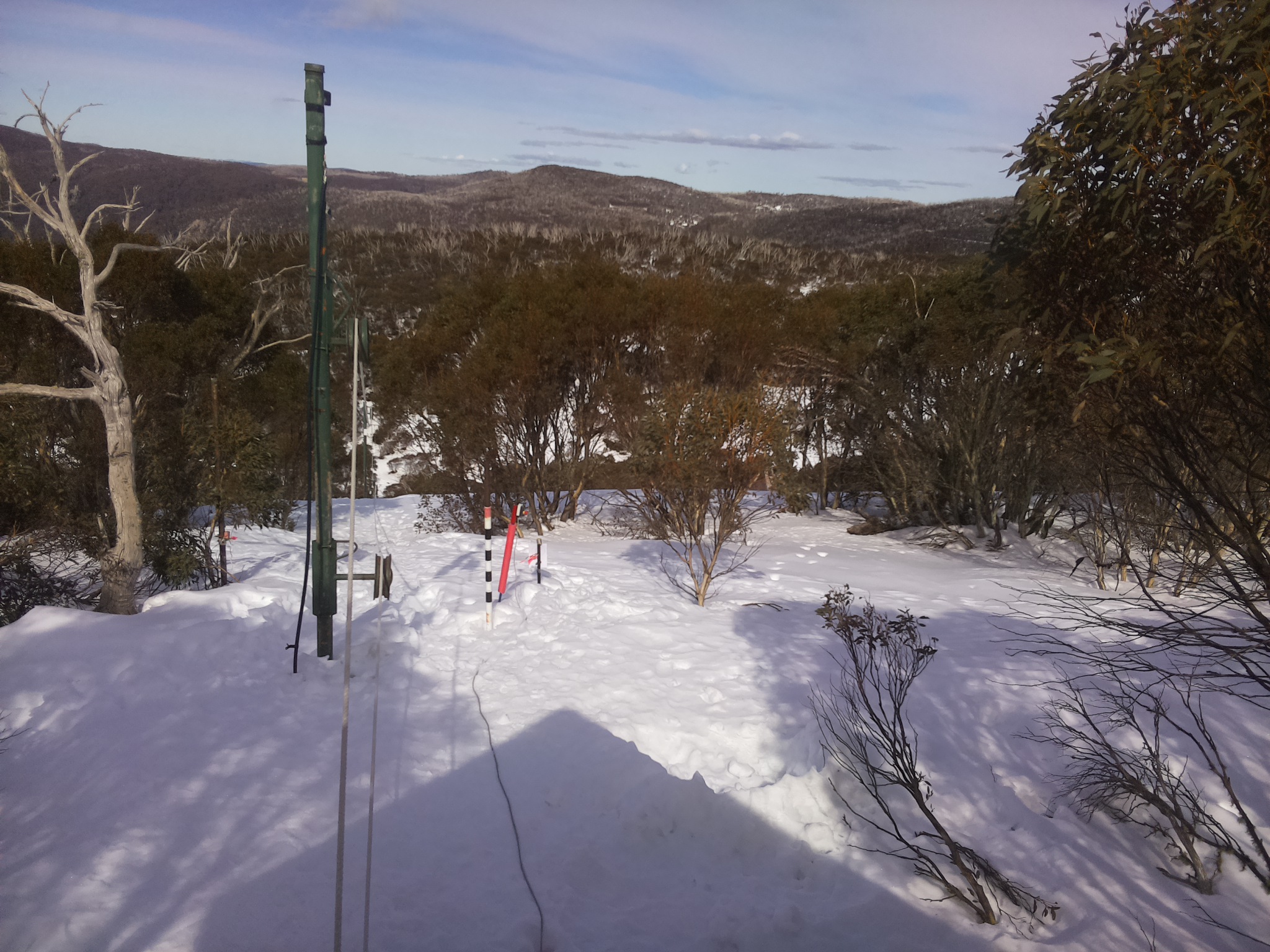 Bogong Web Cam 1:20pm Tuesday 12th of August 2025