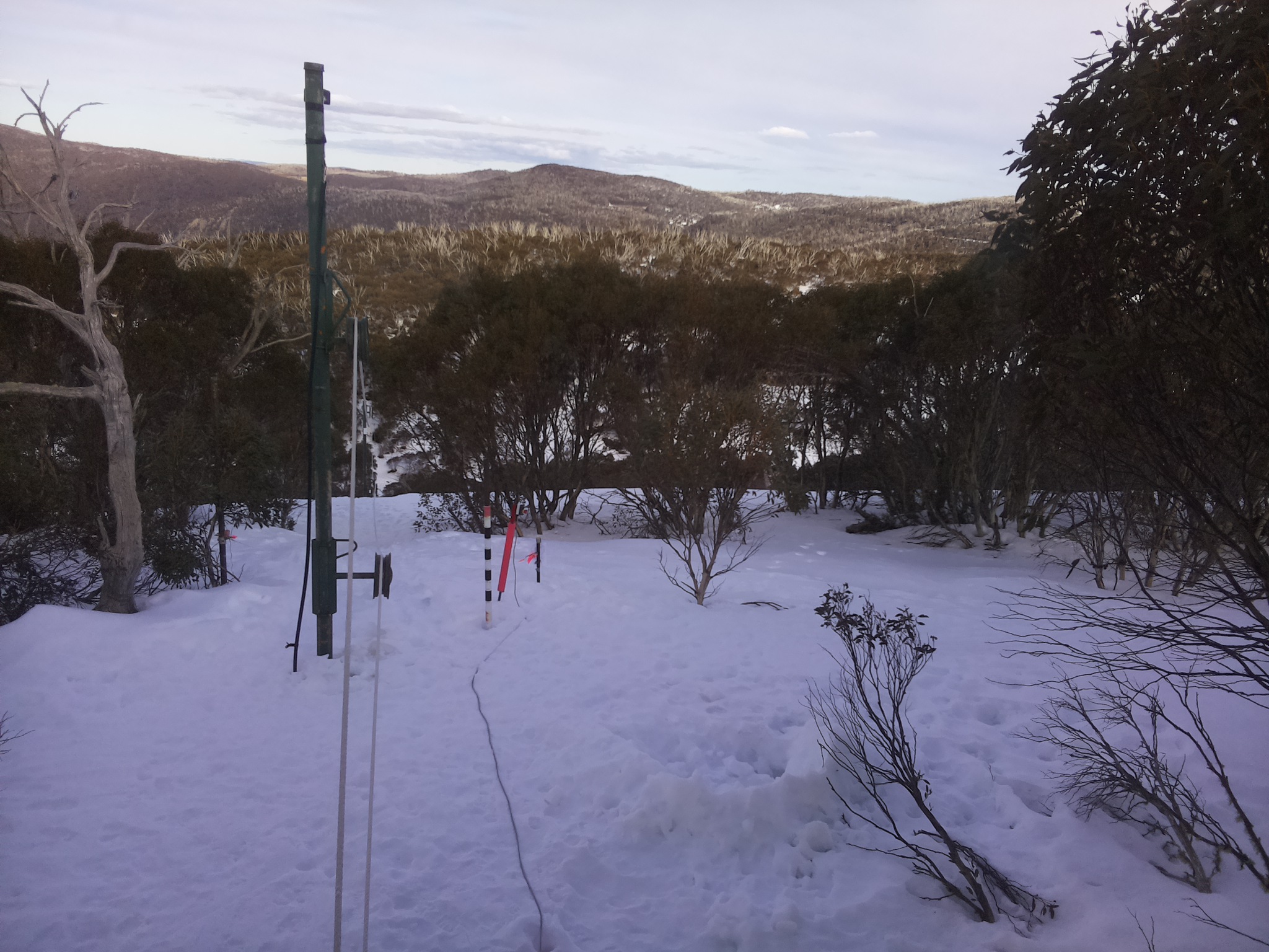Bogong Web Cam 3:00pm Tuesday 12th of August 2025