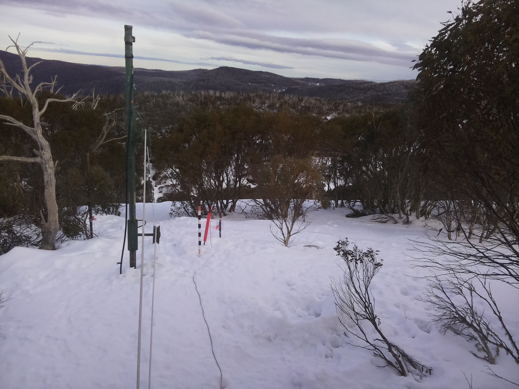Bogong Web Cam 4:40pm Tuesday 12th of August 2025