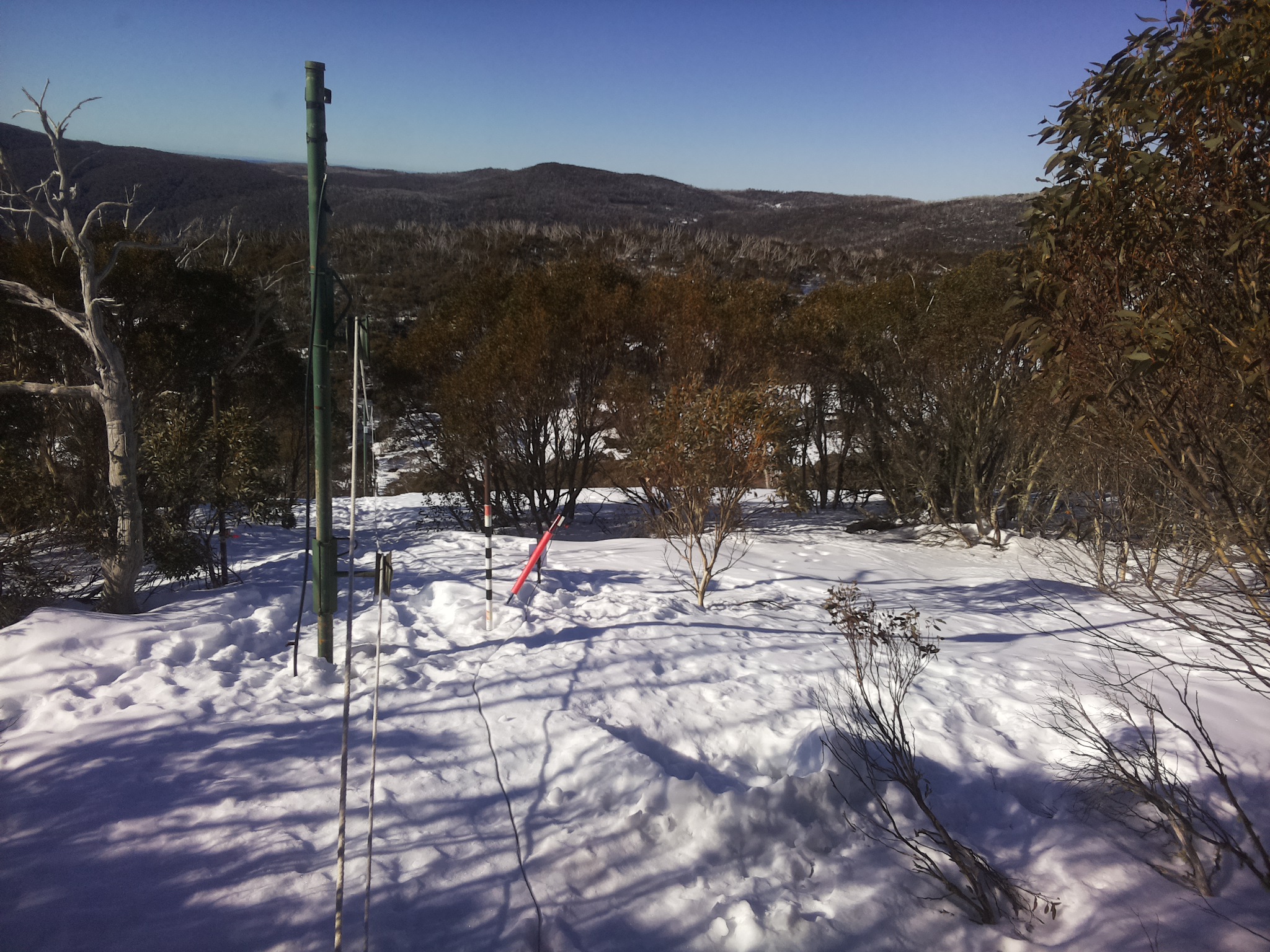 Bogong Web Cam 9:30am Thursday 14th of August 2025