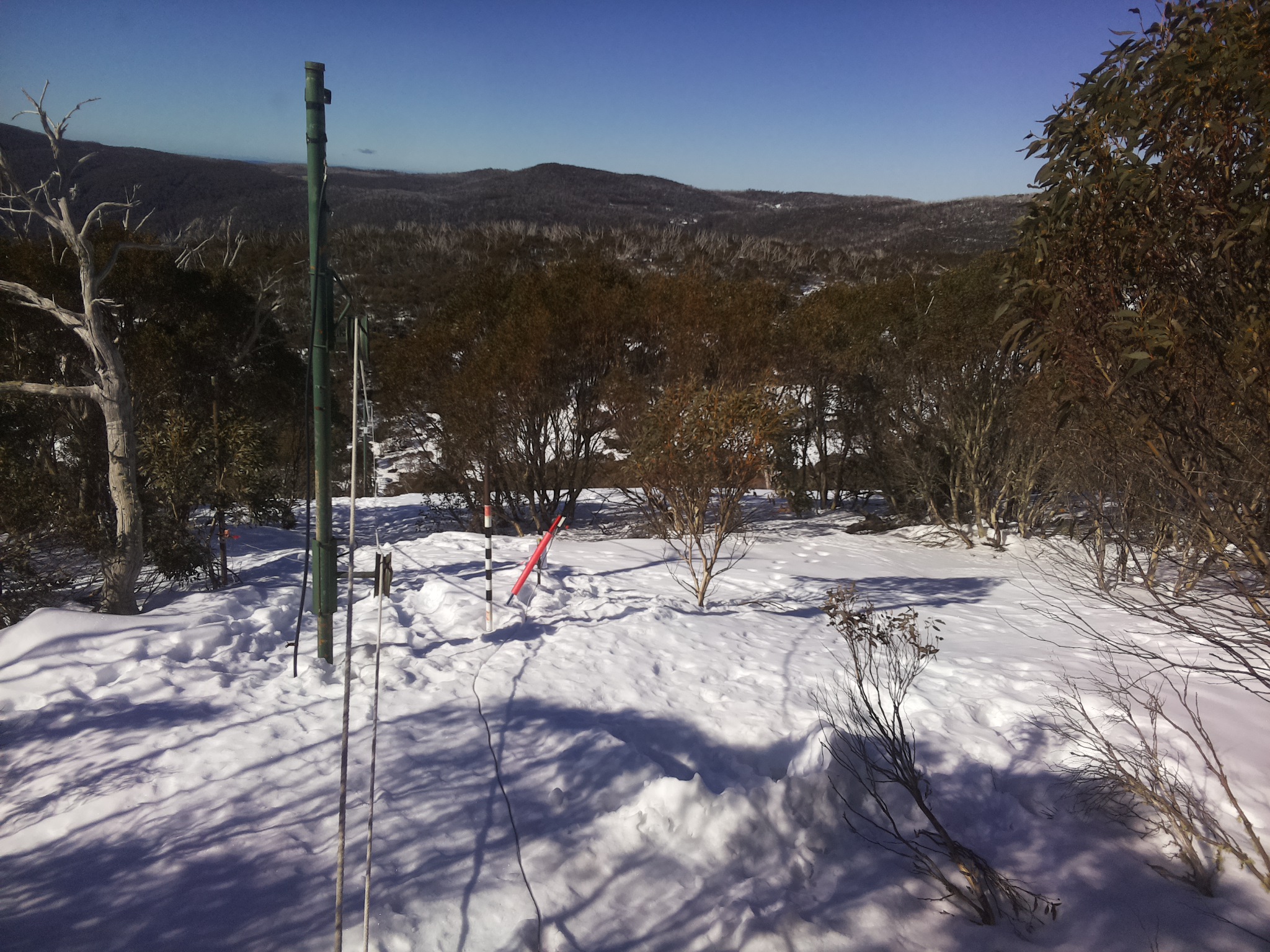 Bogong Web Cam 10:20am Thursday 14th of August 2025