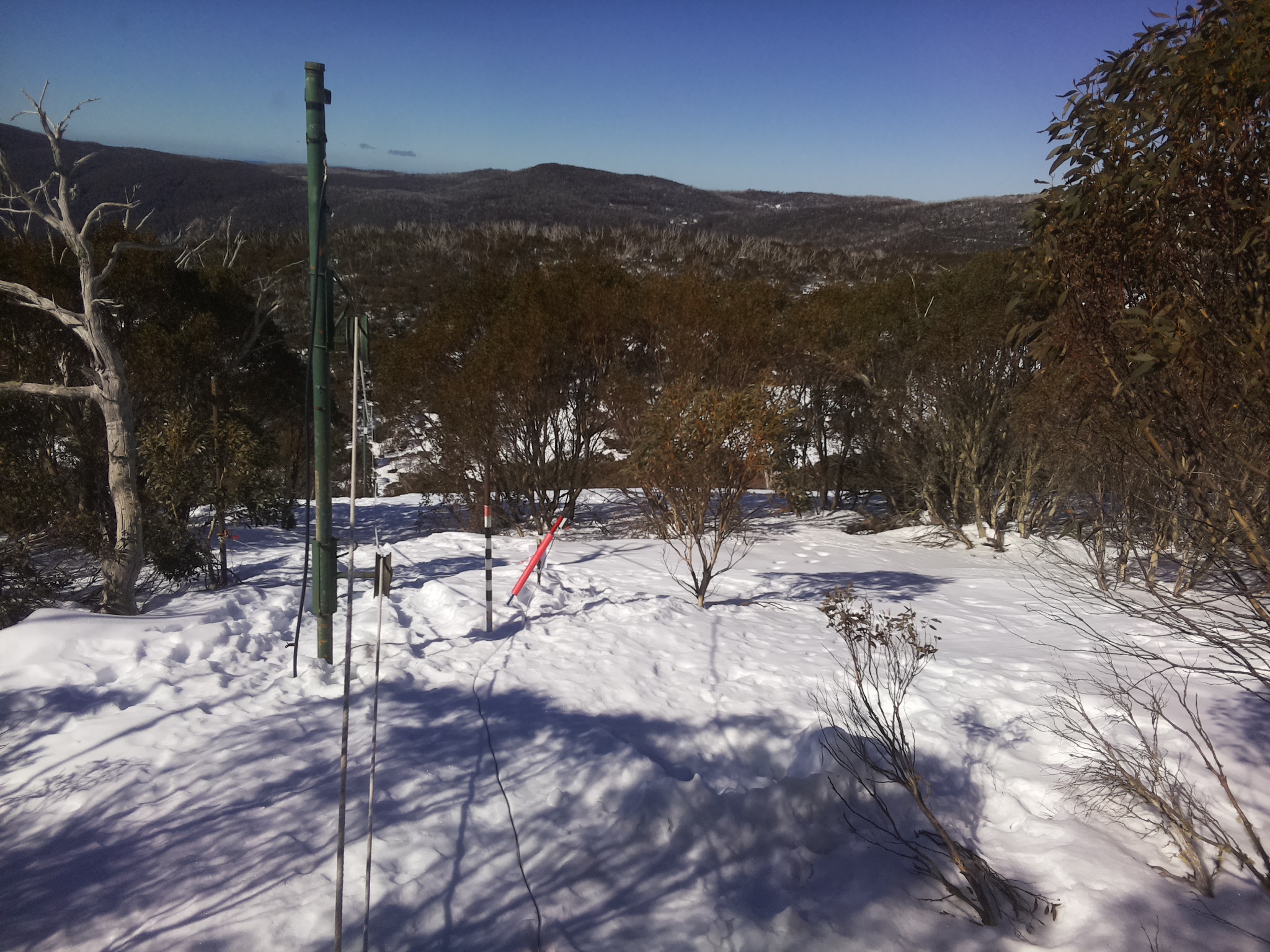 Bogong Web Cam 10:50am Thursday 14th of August 2025