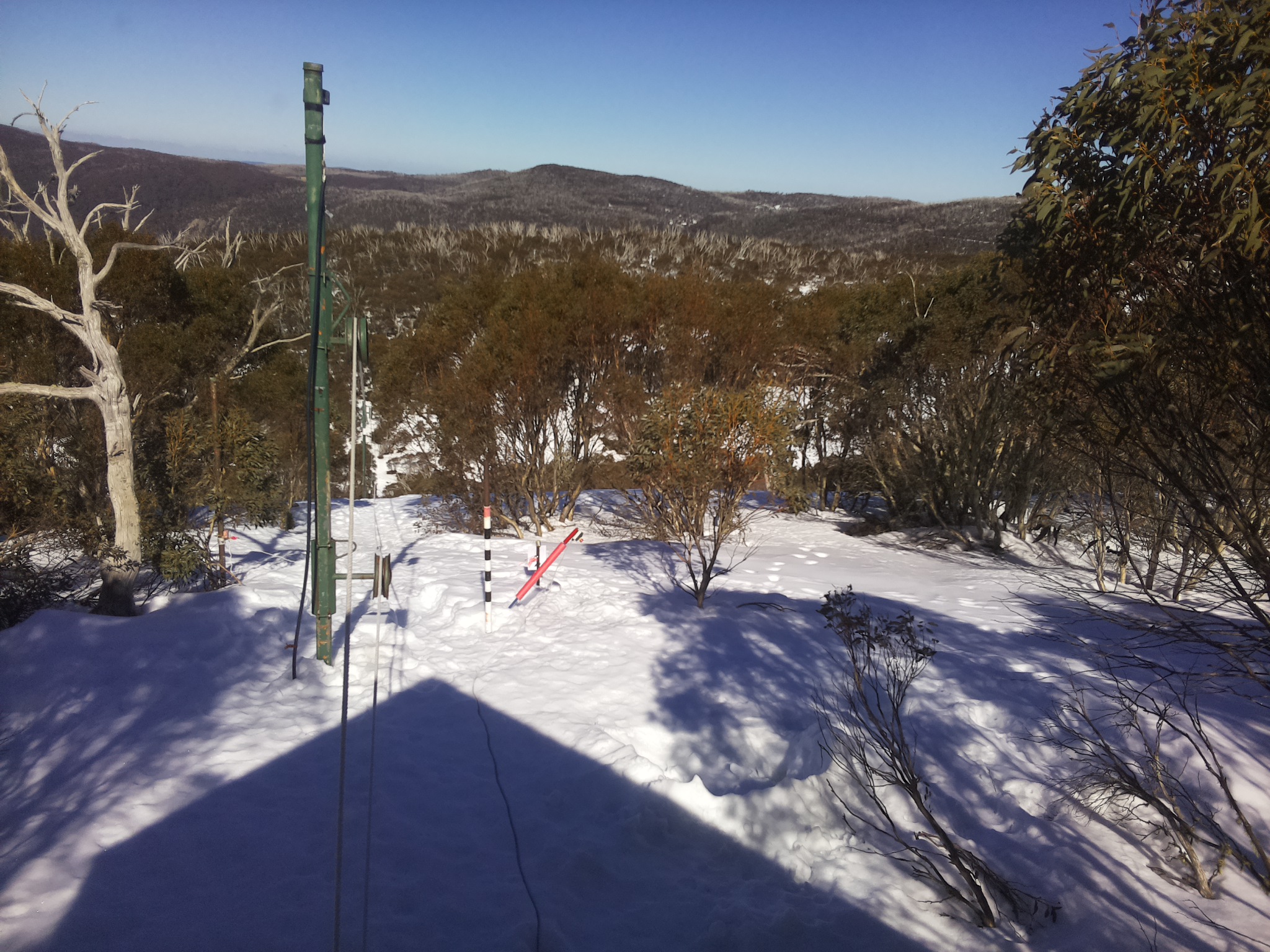 Bogong Web Cam 1:50pm Thursday 14th of August 2025