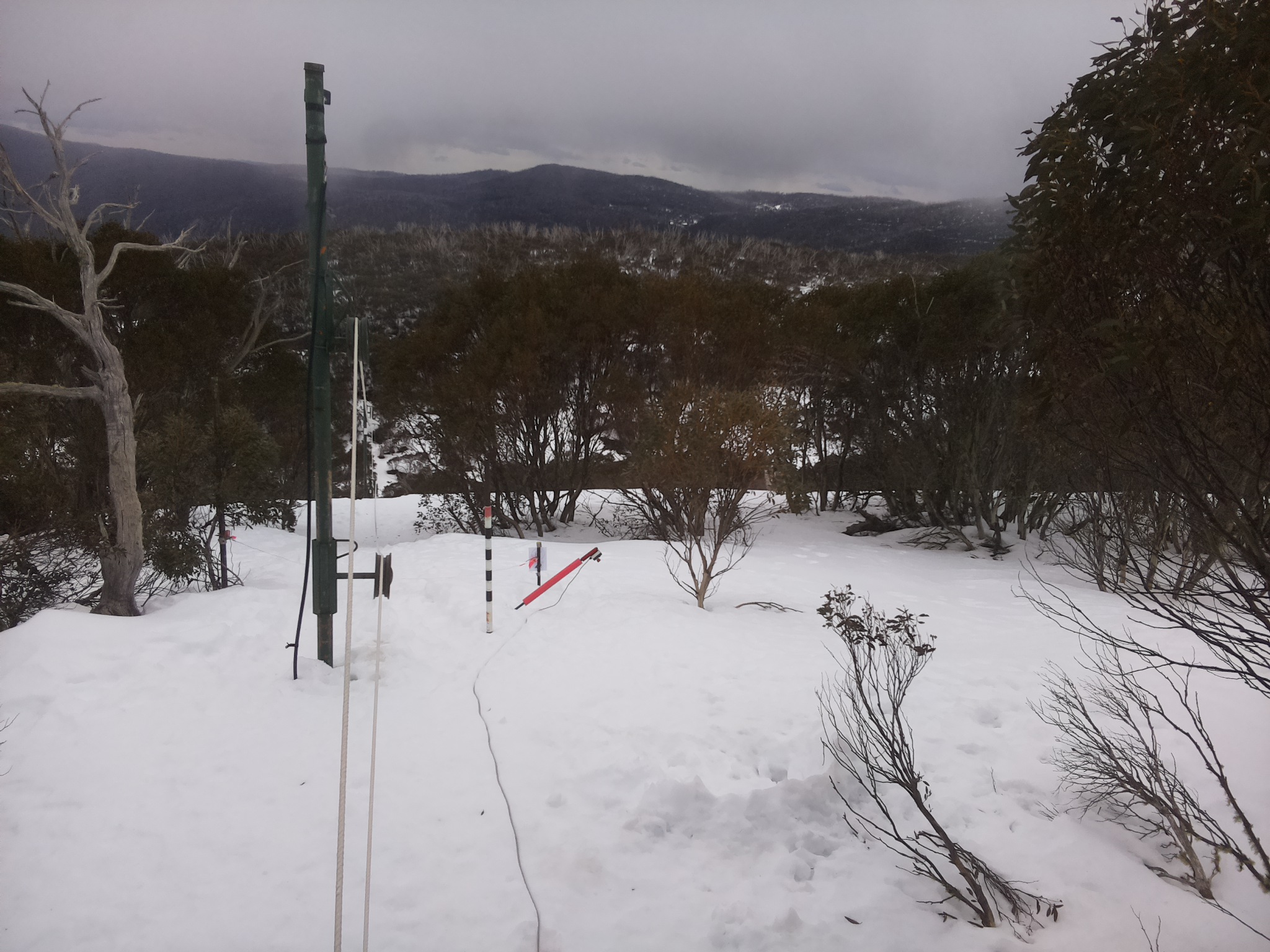 Bogong Web Cam 1:00pm Friday 15th of August 2025