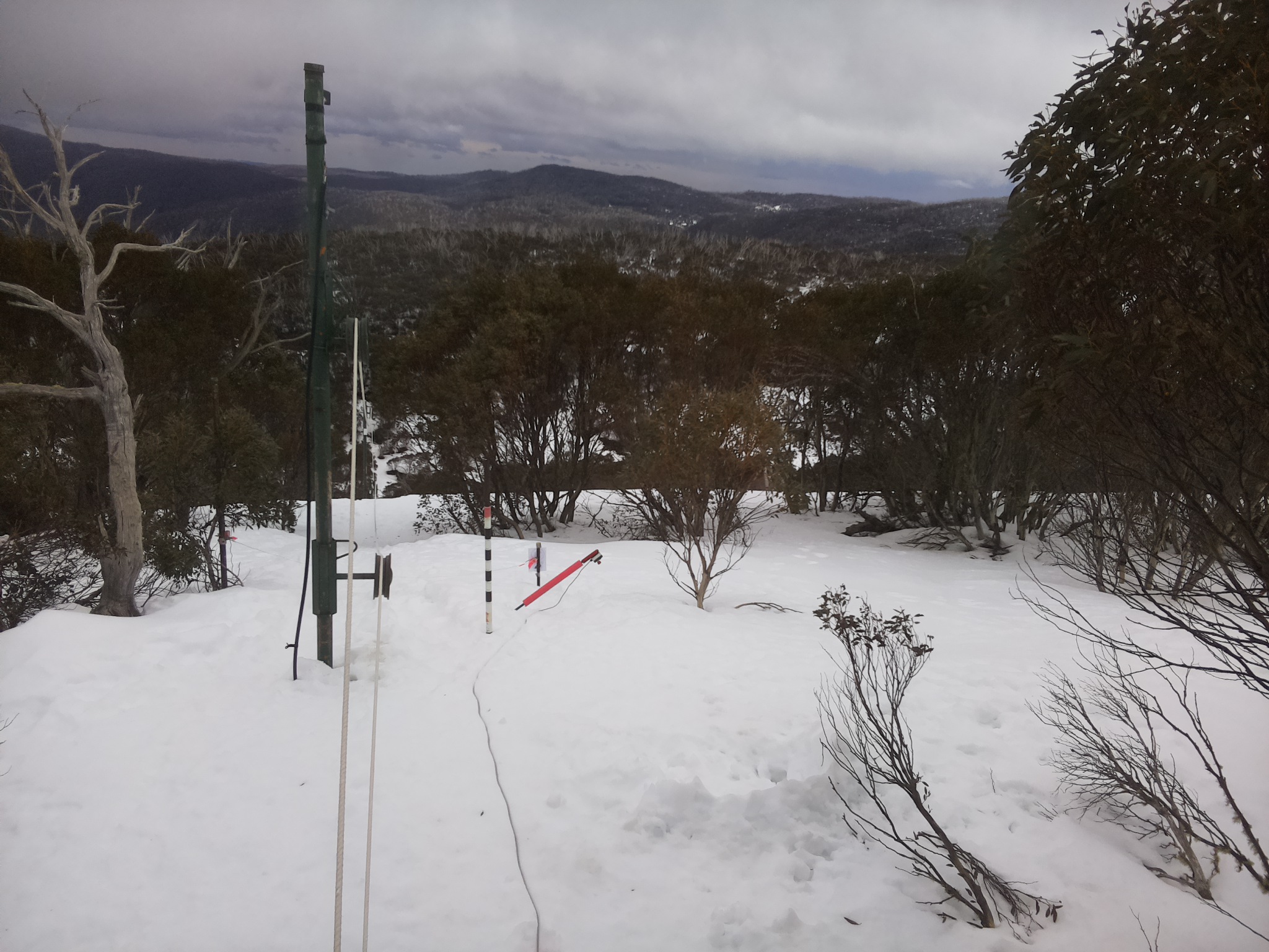 Bogong Web Cam 1:30pm Friday 15th of August 2025