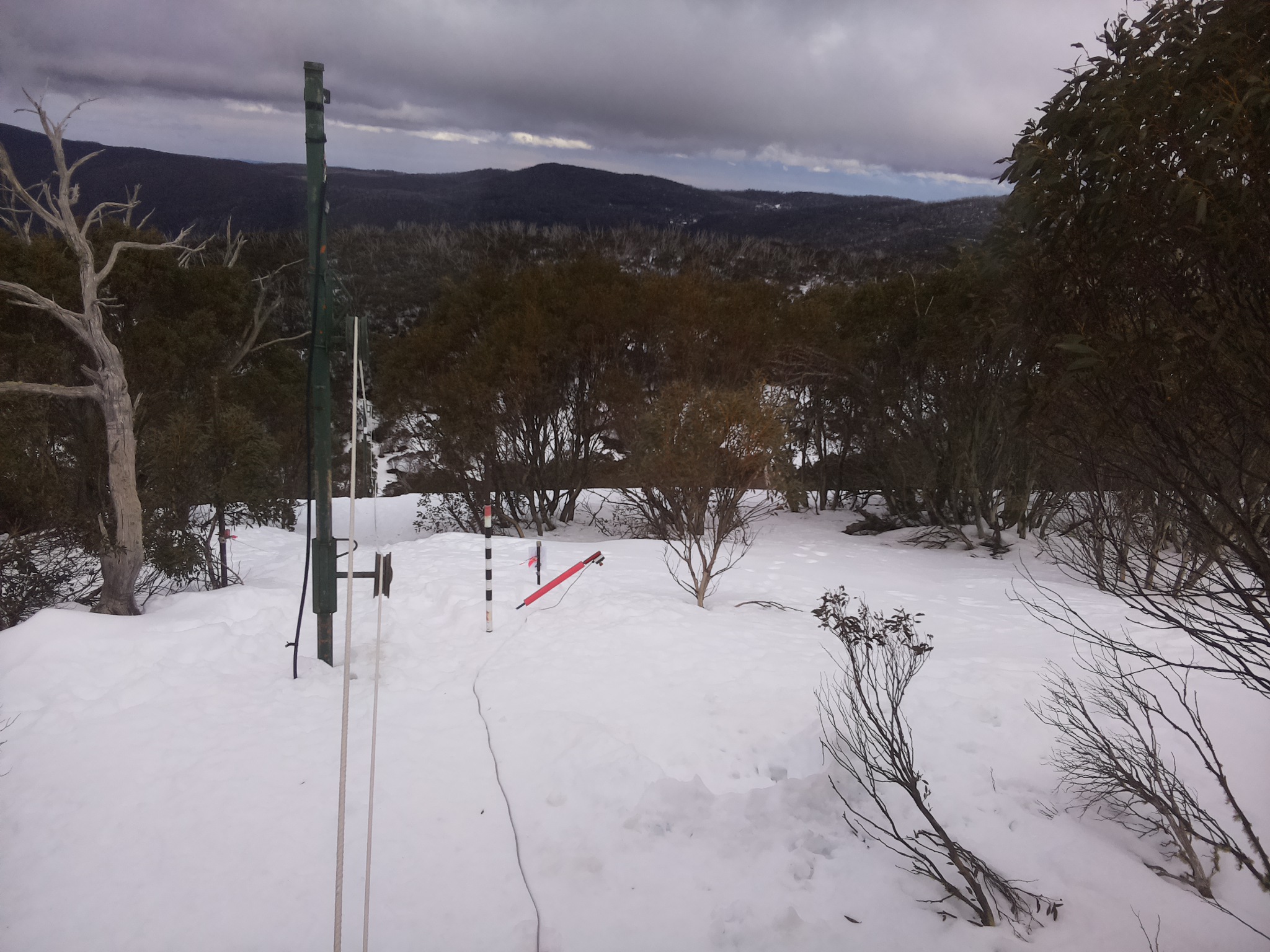 Bogong Web Cam 2:30pm Friday 15th of August 2025