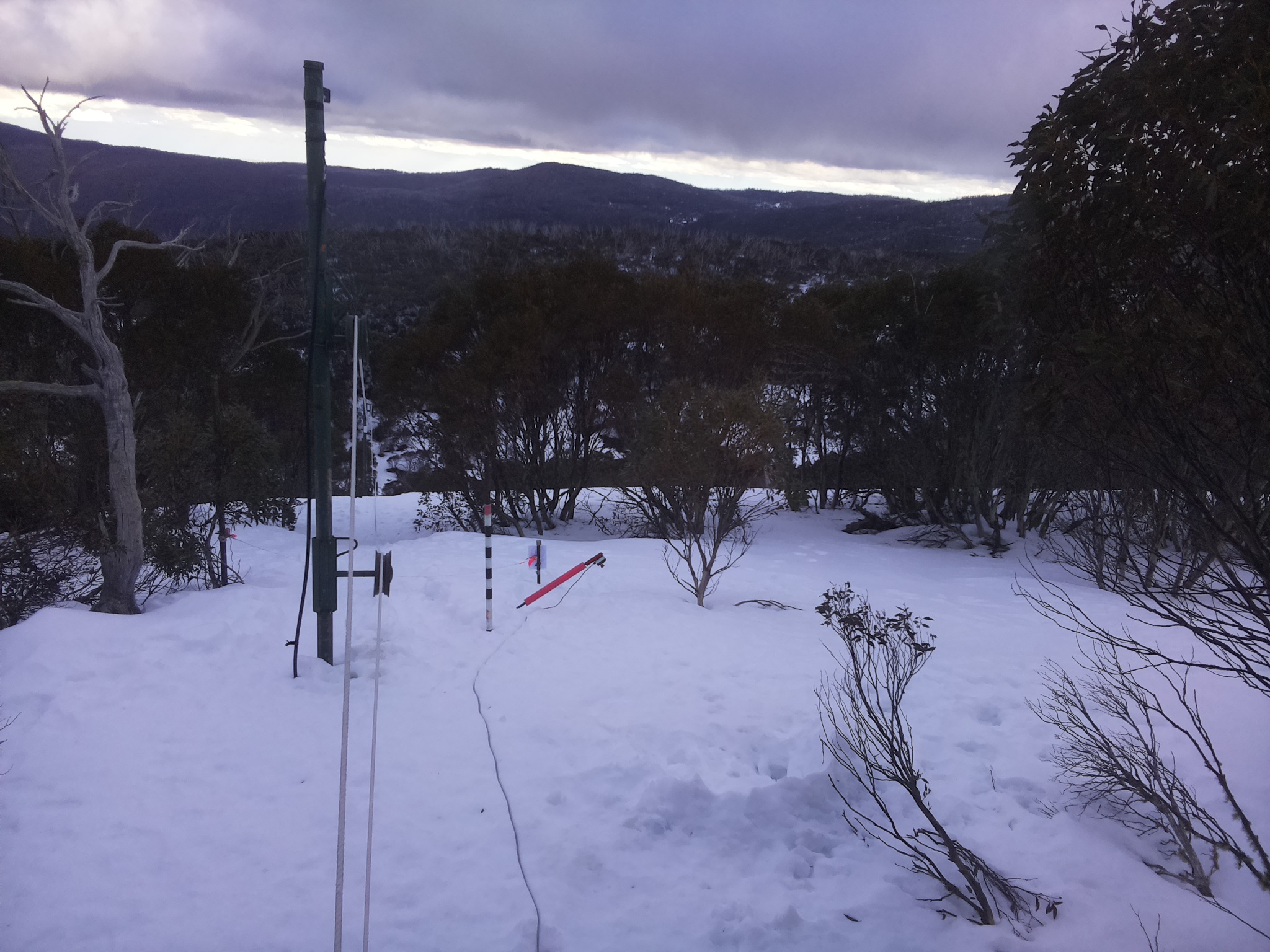 Bogong Web Cam 4:10pm Friday 15th of August 2025