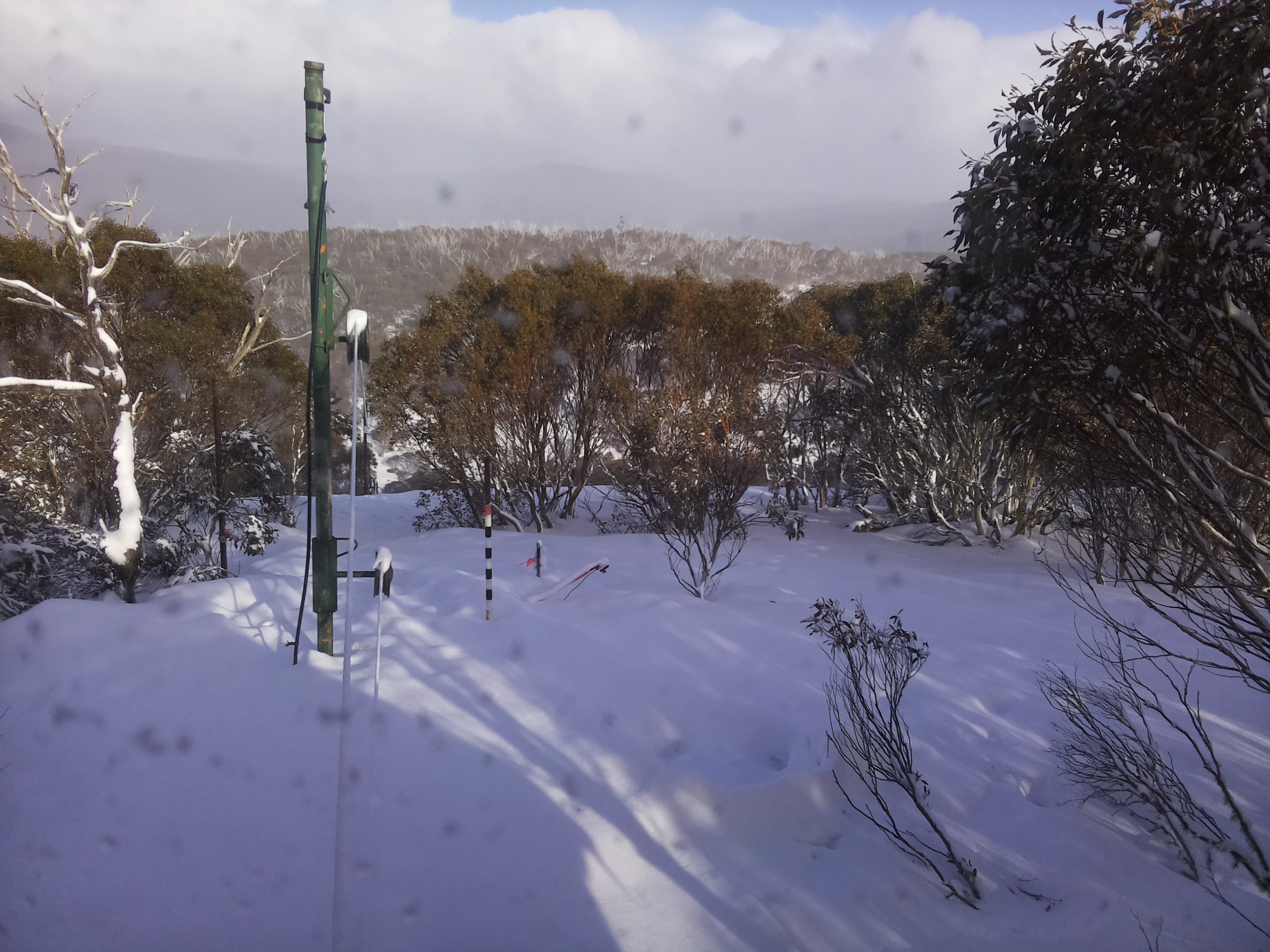 Bogong Web Cam 3:40pm Saturday 16th of August 2025