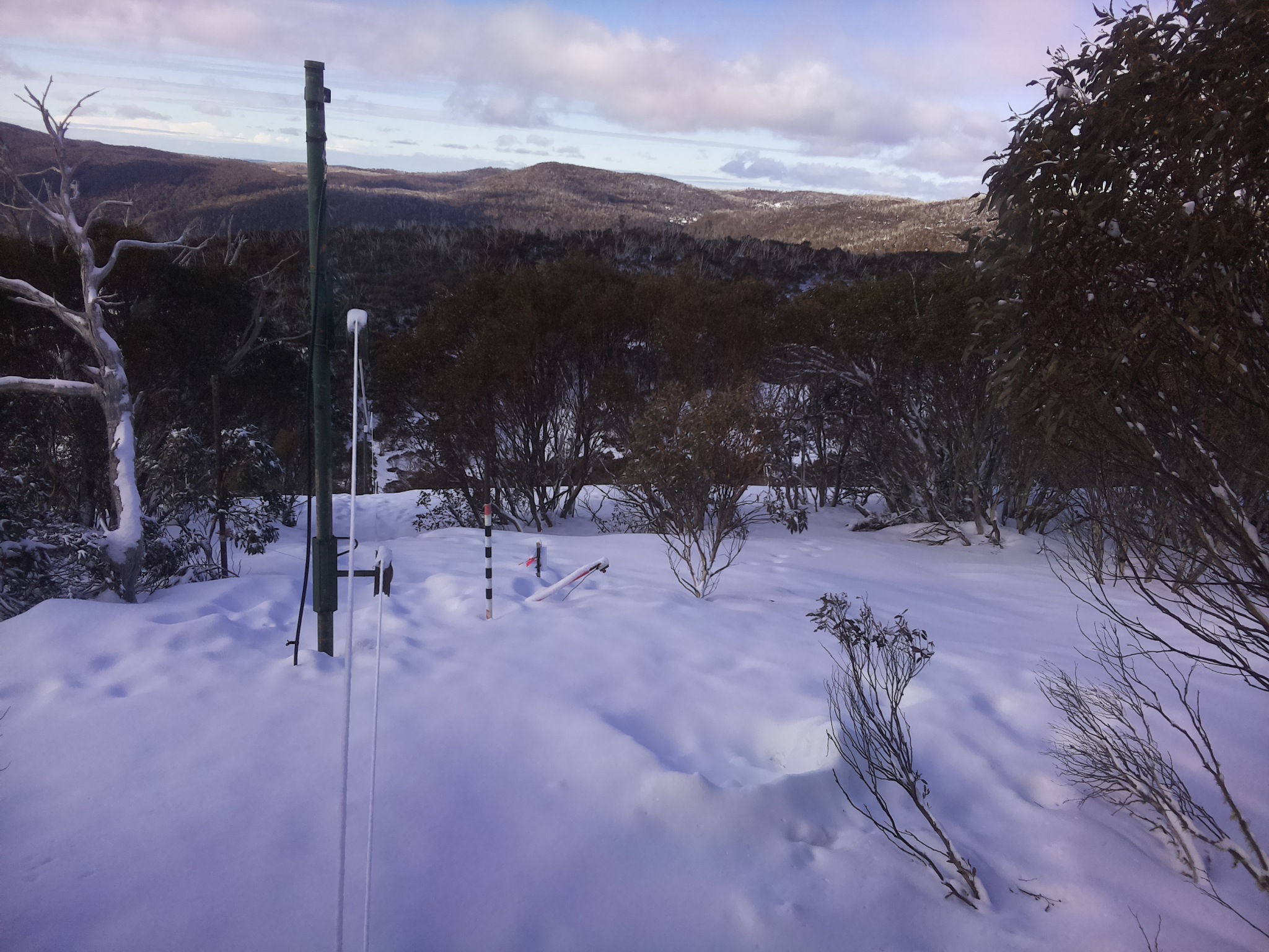 Bogong Web Cam 9:30am Sunday 17th of August 2025