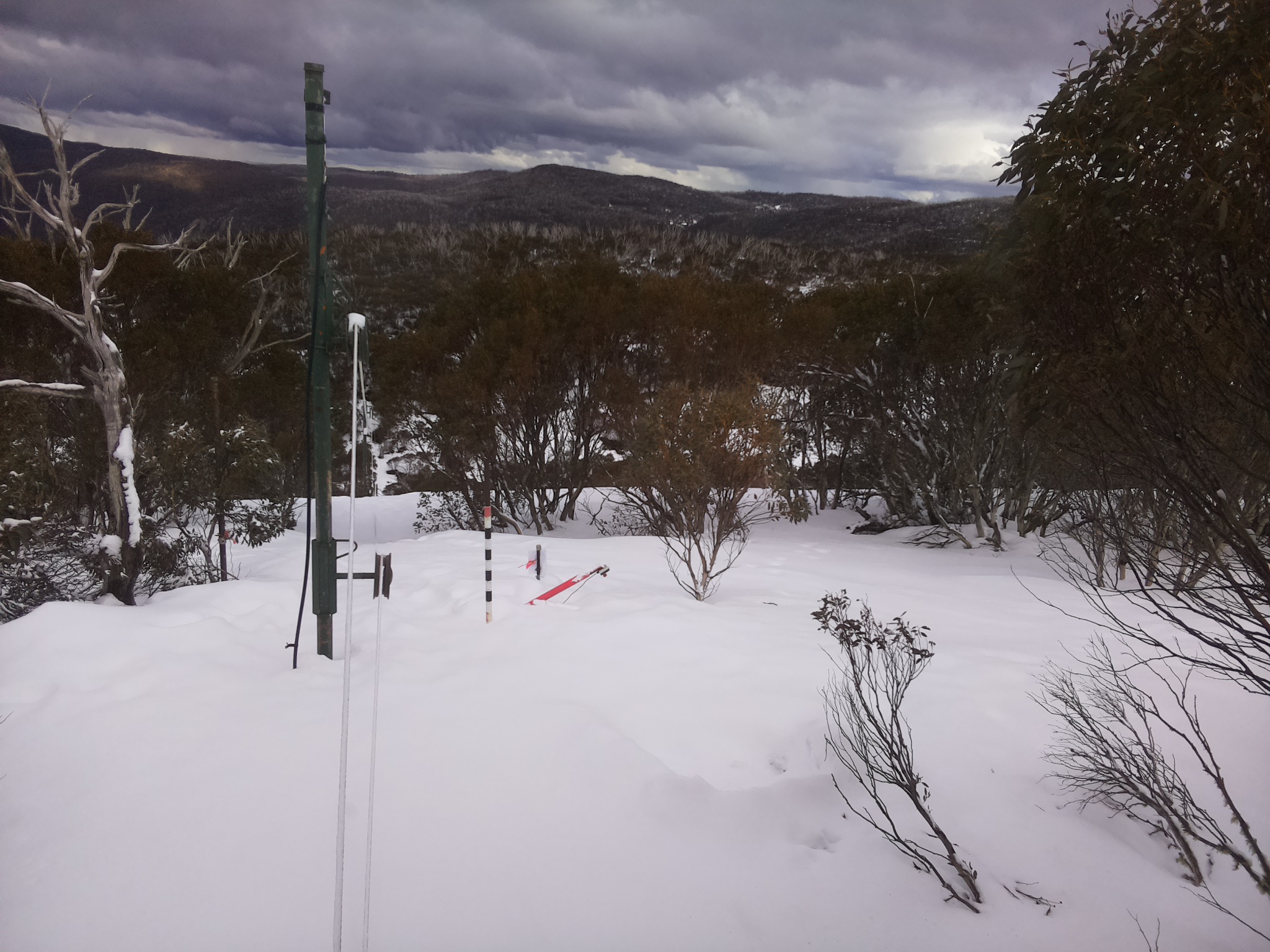 Bogong Web Cam 3:10pm Sunday 17th of August 2025
