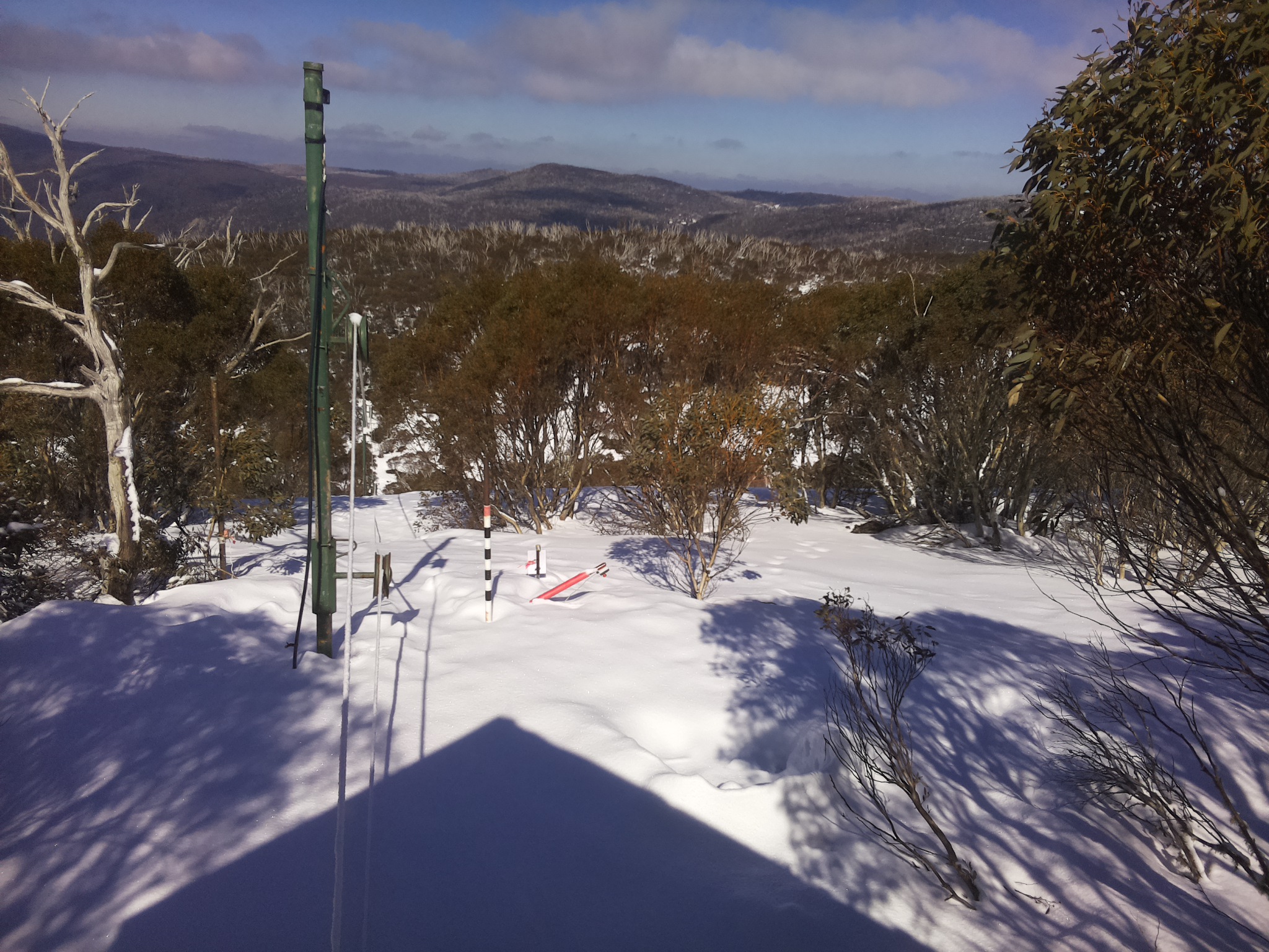 Bogong Web Cam 1:30pm Monday 18th of August 2025